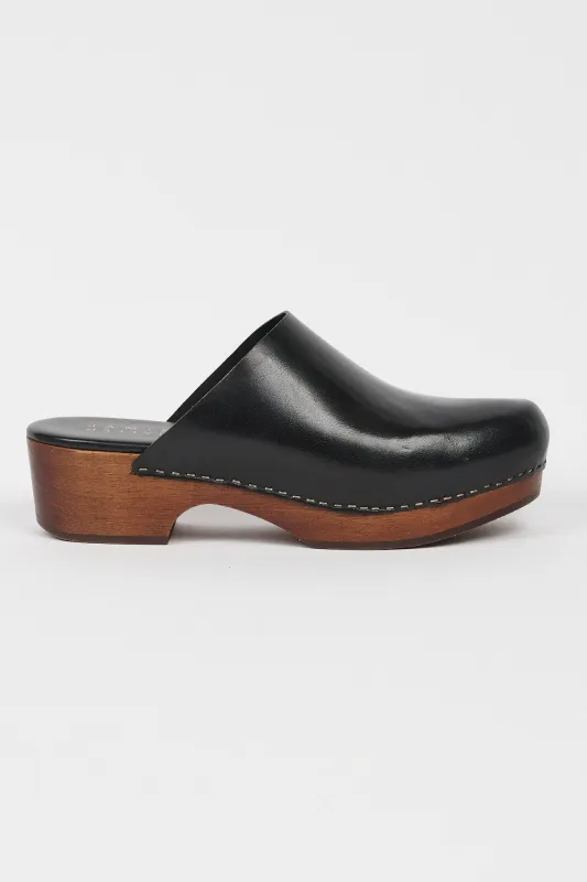 The Clog in Black made by Jamie Haller