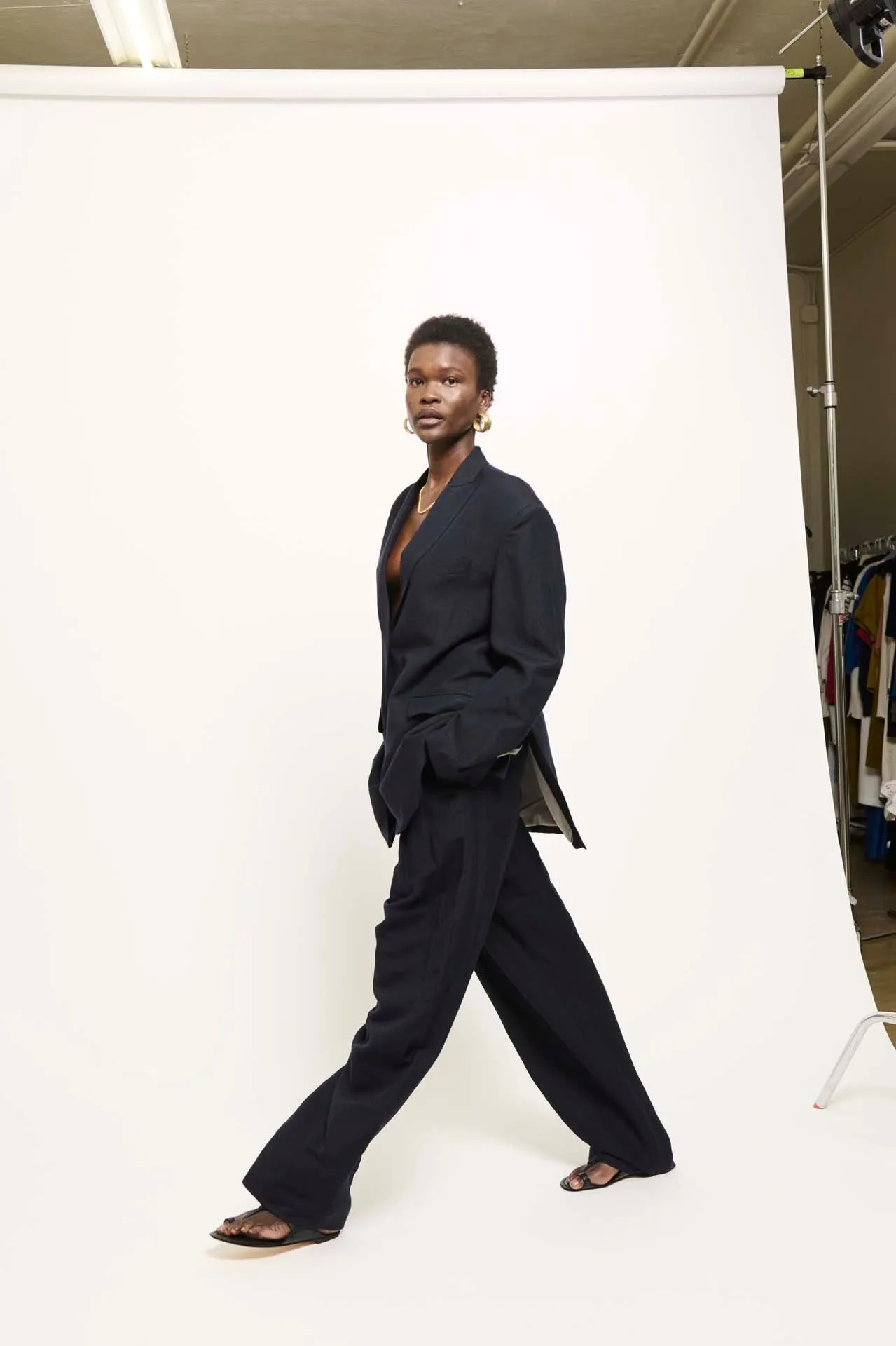 The Linen Oversized Blazer in Navy sold by Jamie Haller product image thumbnail 3