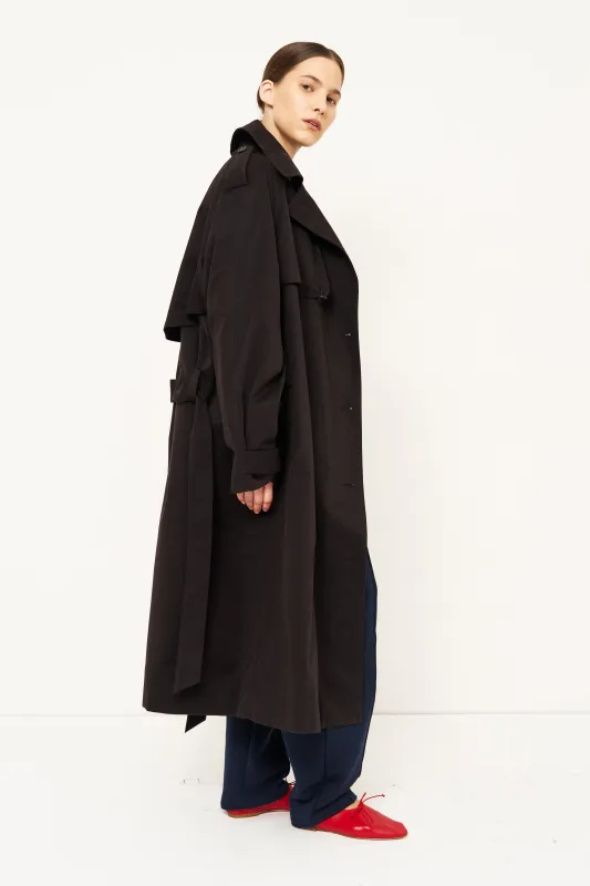 The Traditional Trench in Black made by Jamie Haller
