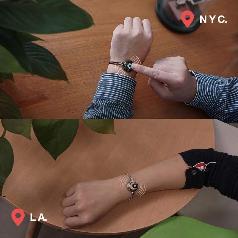 Sun&Moon Touch Bracelets with Snake Chain (Black+Silver) sold by Totwoo product image thumbnail 5