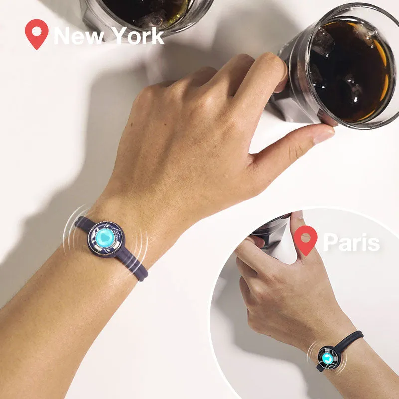 Candy Wave Touch Bracelet Single (Berry Blue) sold by Totwoo product image thumbnail 3