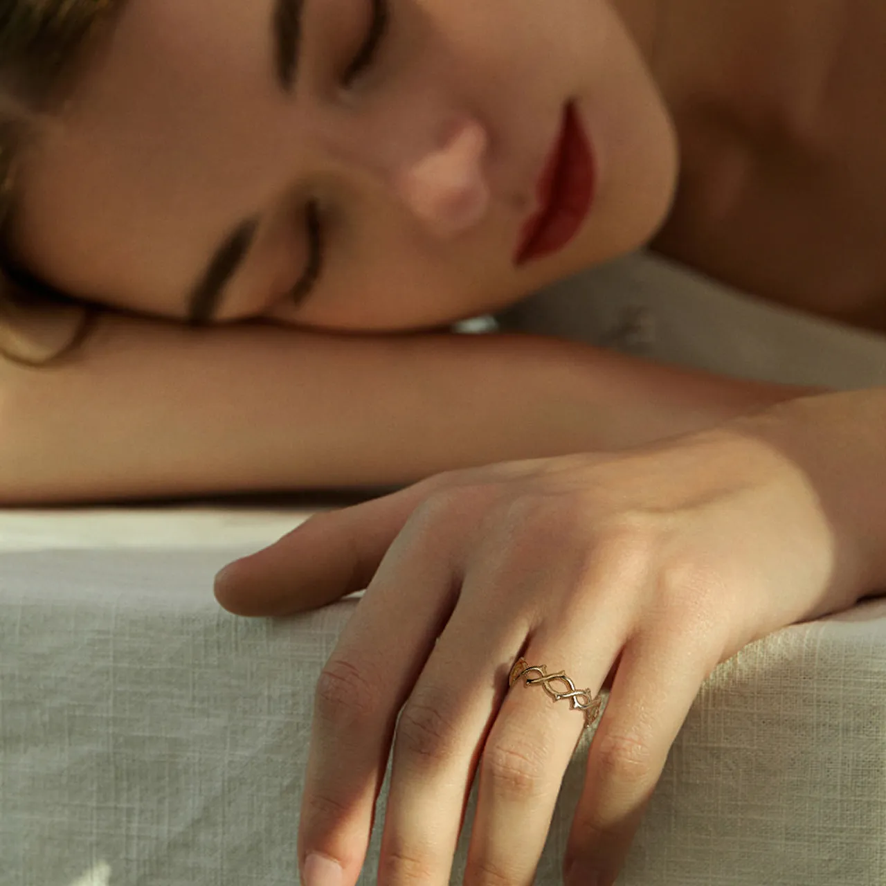 Crown of Thorns Ring sold by Vanimy Jewelry product image thumbnail 3