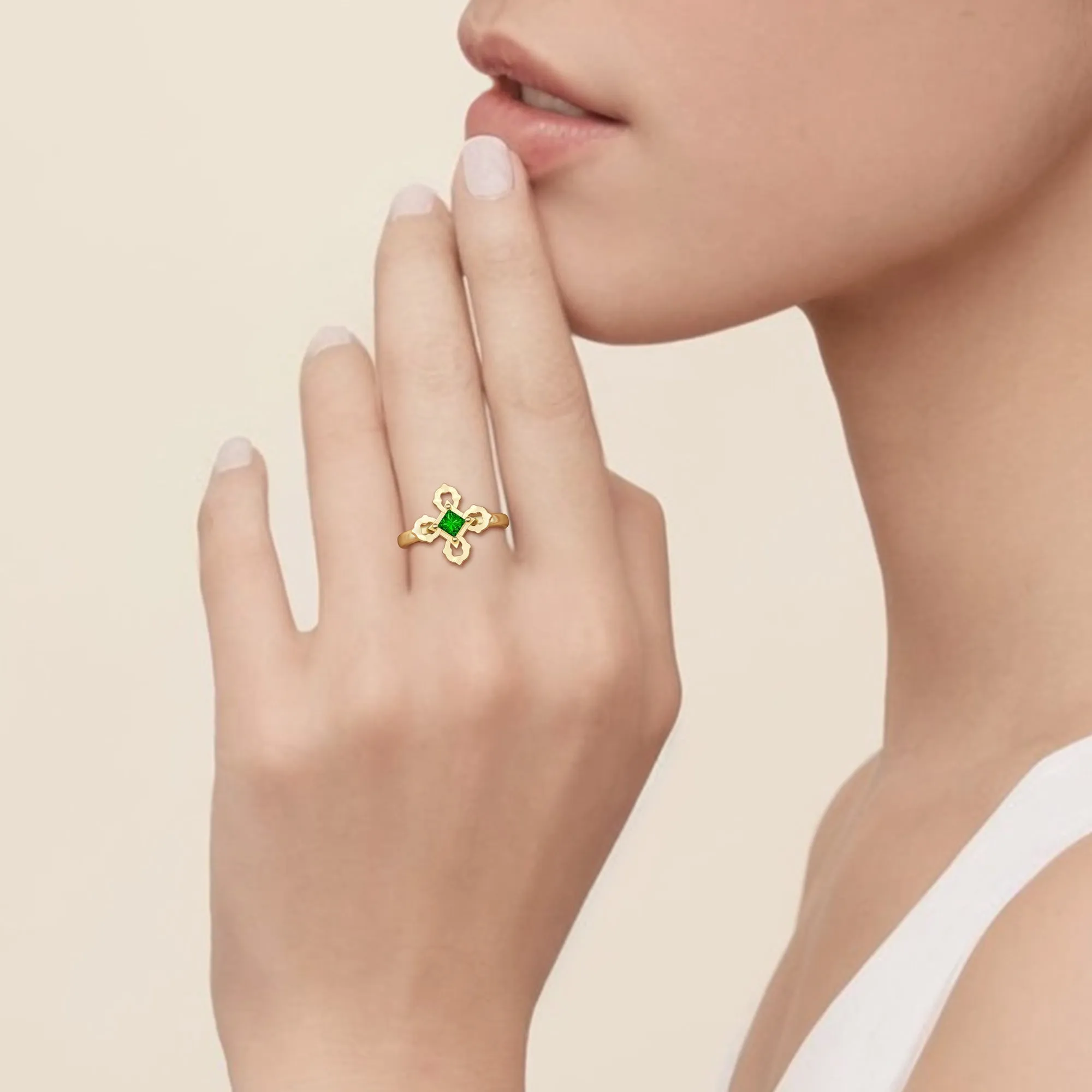 Four-Leaf Clover Statement Ring sold by Vanimy Jewelry product image thumbnail 3