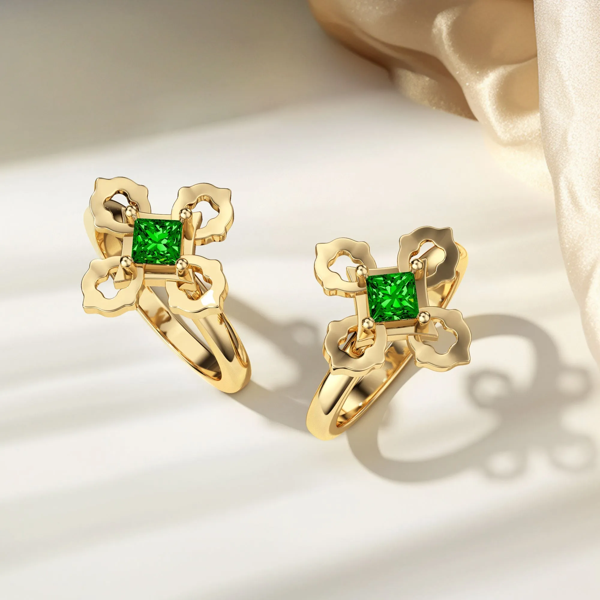 Four-Leaf Clover Statement Ring sold by Vanimy Jewelry product image thumbnail 2