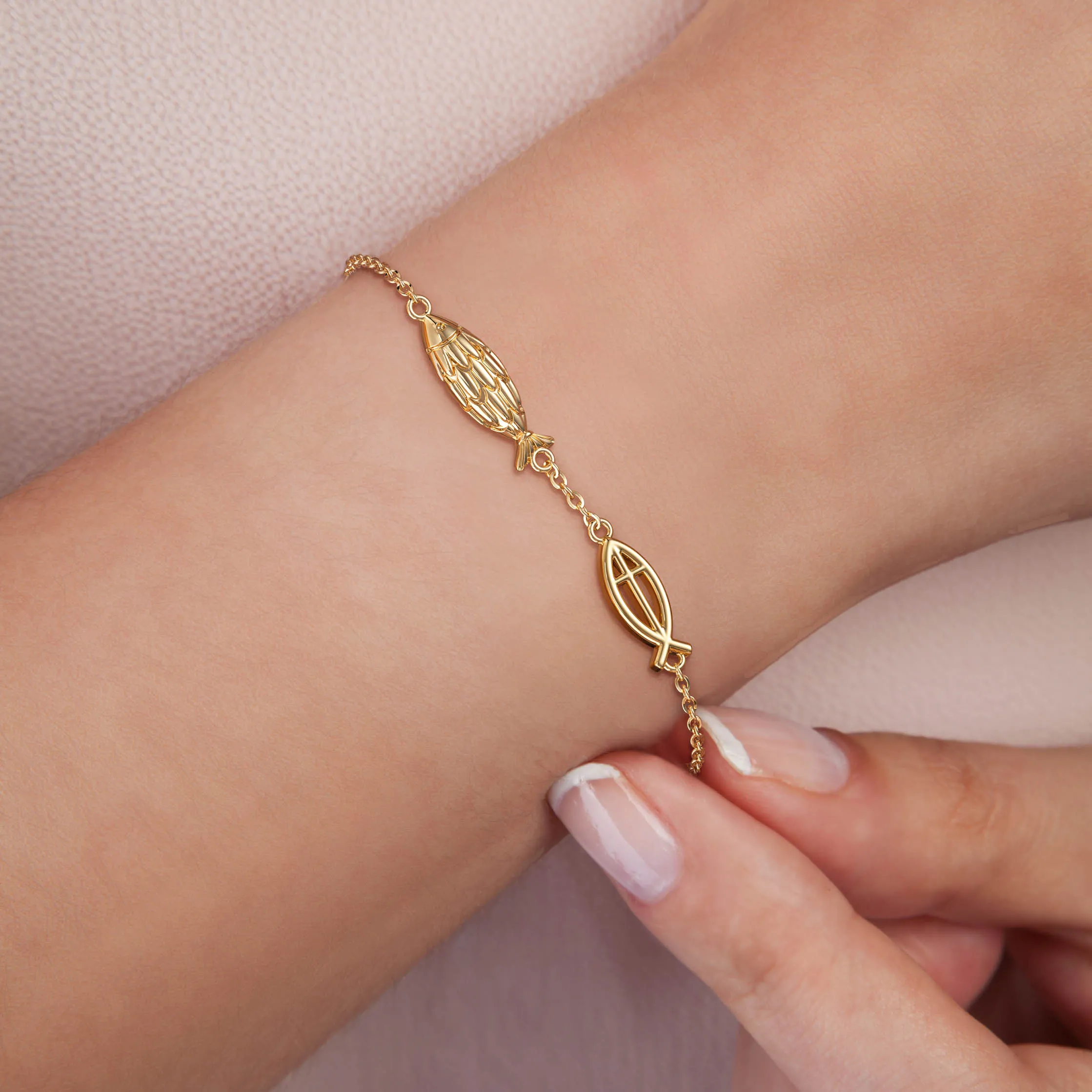 Jesus Fish Bracelet sold by Vanimy Jewelry product image thumbnail 2