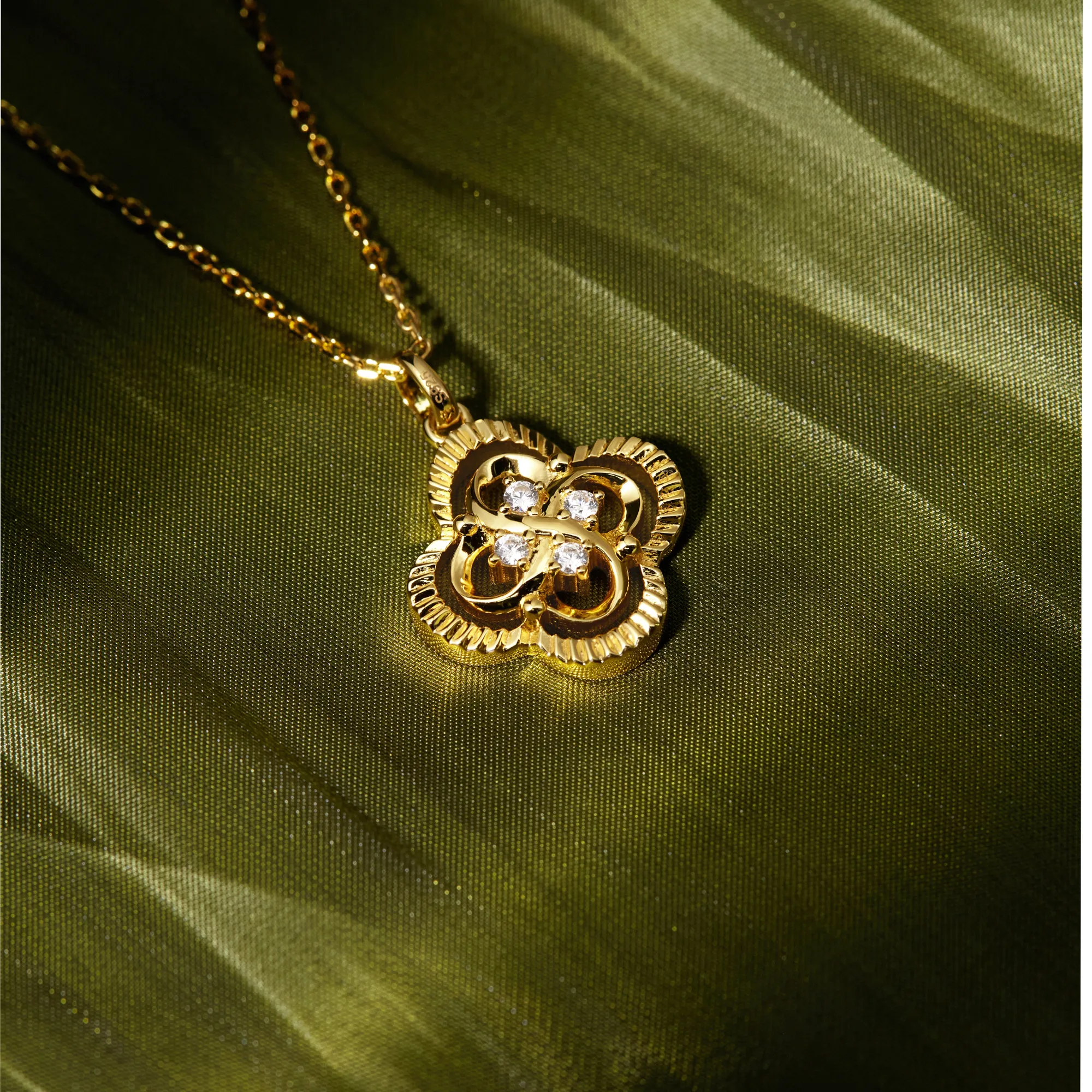 Infinite Clover Charm Pendant Necklace sold by Vanimy Jewelry product image thumbnail 2