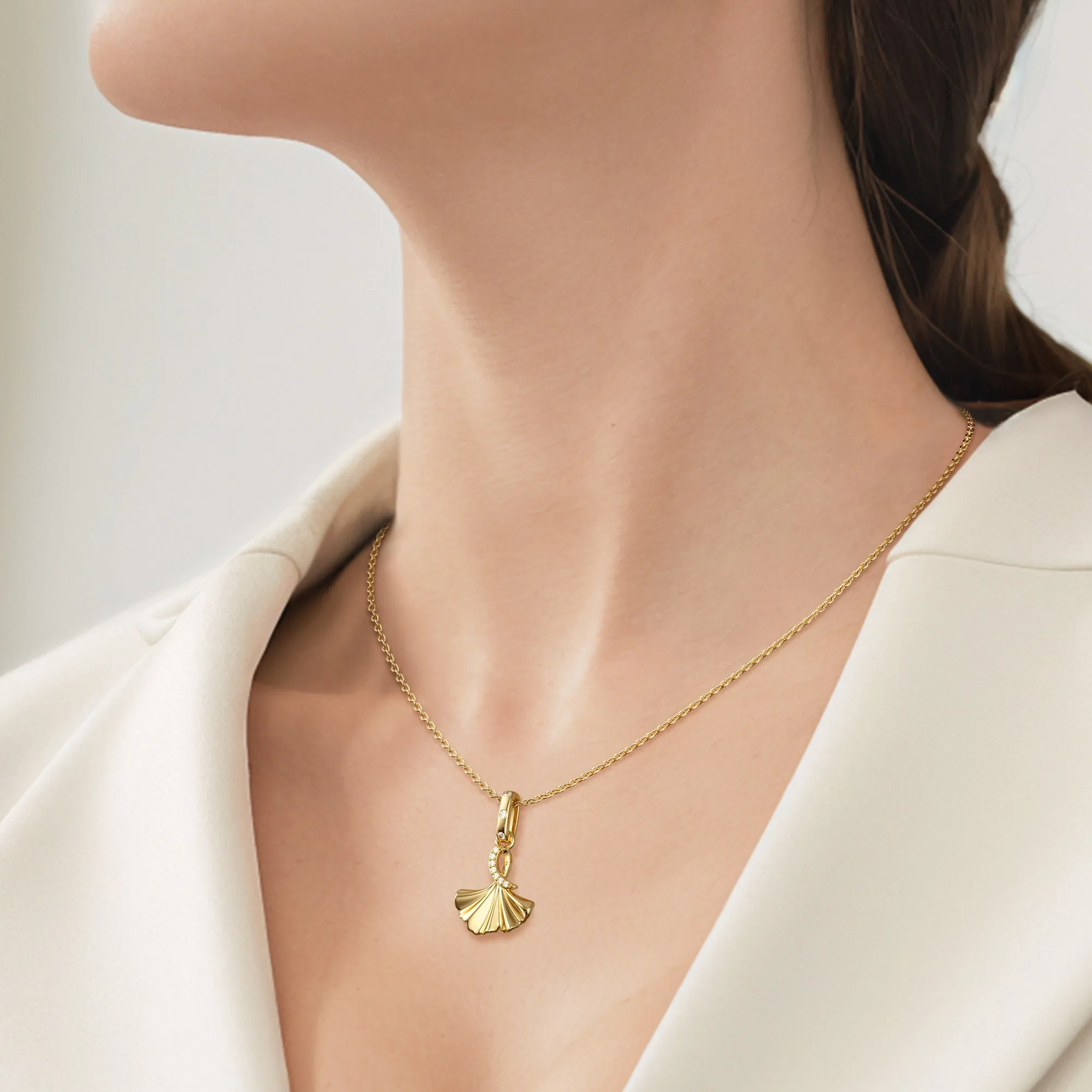 Ginkgo Leaf Amulet Pendant sold by Vanimy Jewelry product image thumbnail 3