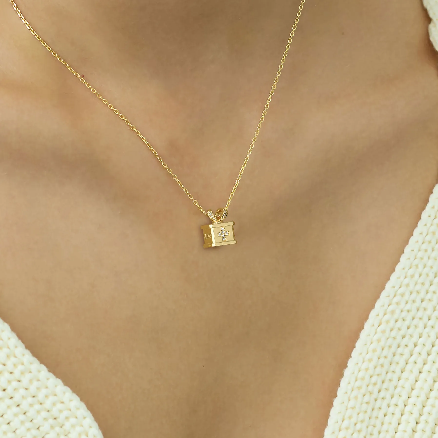 Gift Box Spinner Necklace sold by Vanimy Jewelry product image thumbnail 2