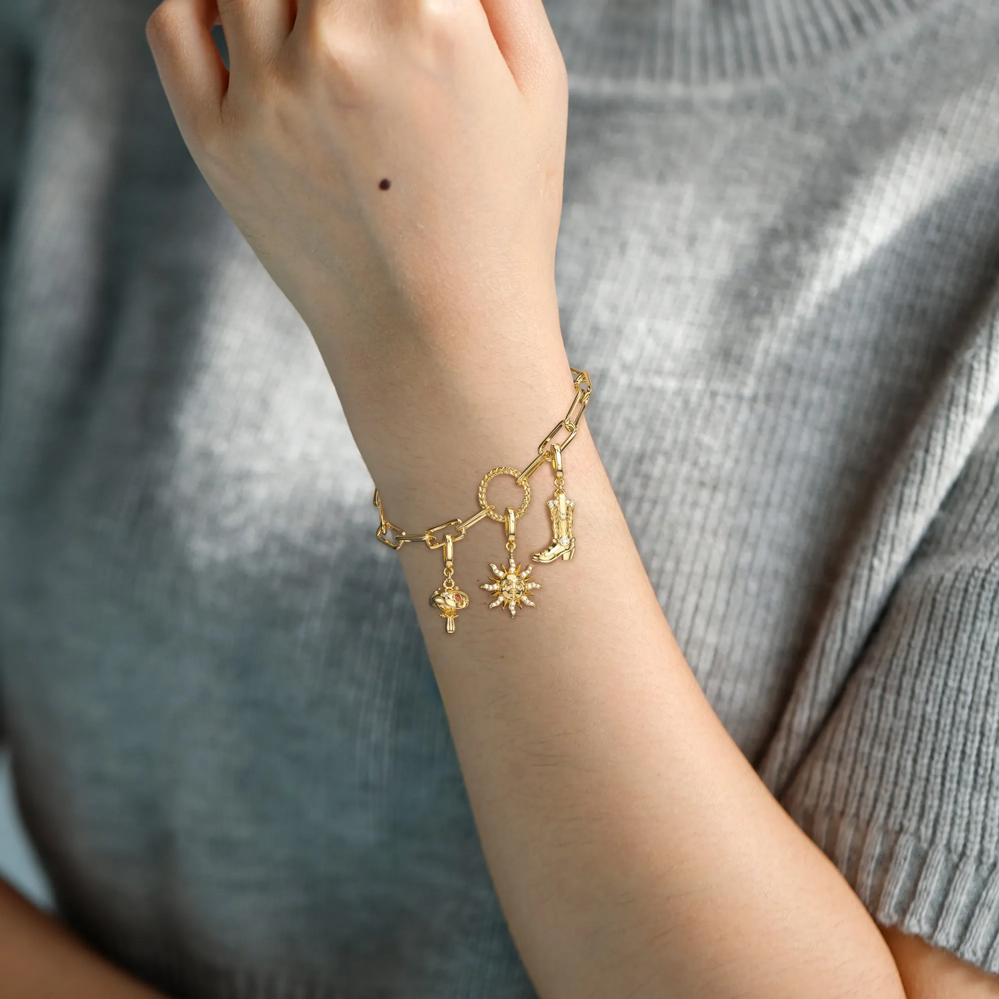 Sun Charm Pendant sold by Vanimy Jewelry product image thumbnail 2