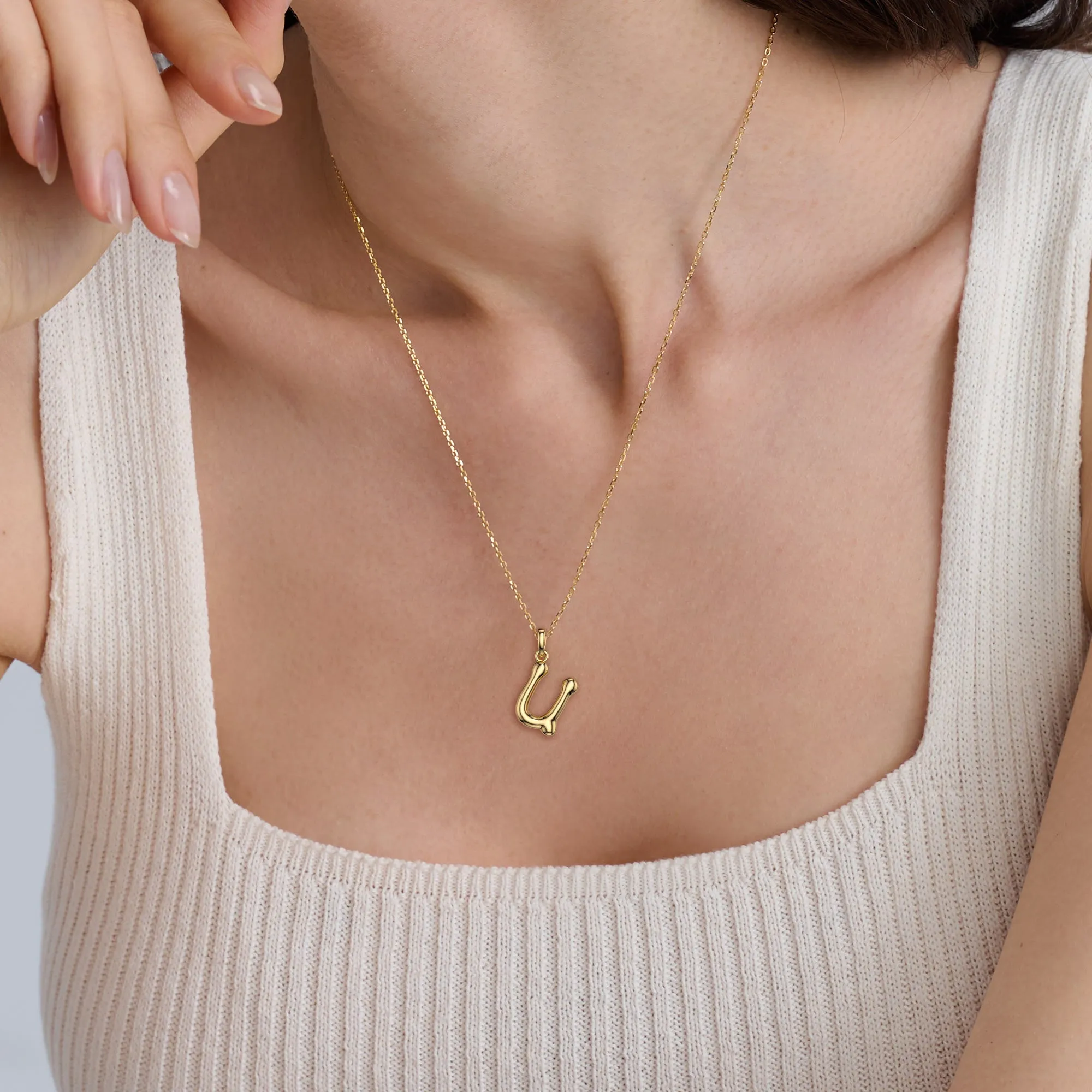 Bubble Initial Letter U Pendant Necklace sold by Vanimy Jewelry product image thumbnail 3