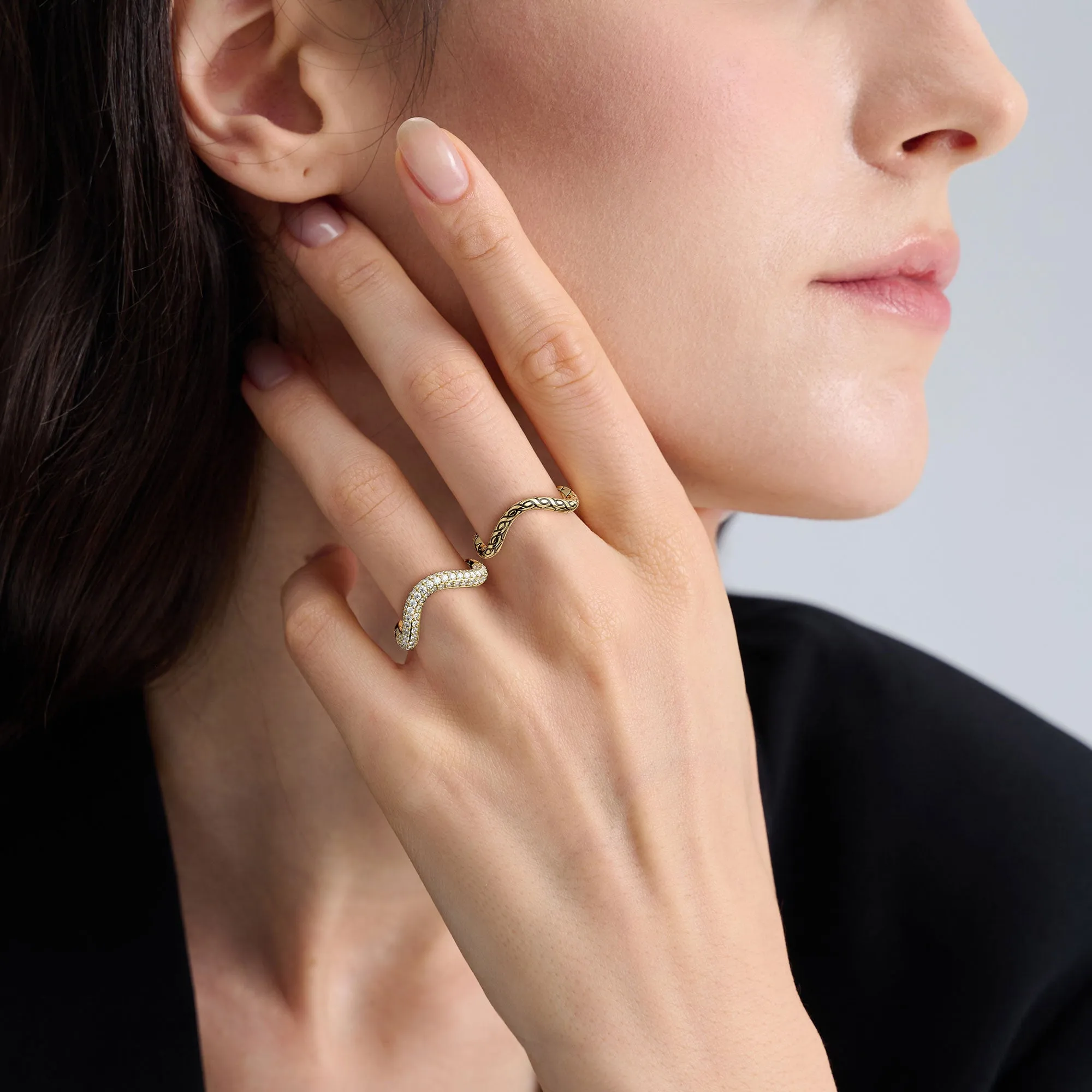 Pavé Wavy Enamel Statement Stacking Ring sold by Vanimy Jewelry product image thumbnail 2