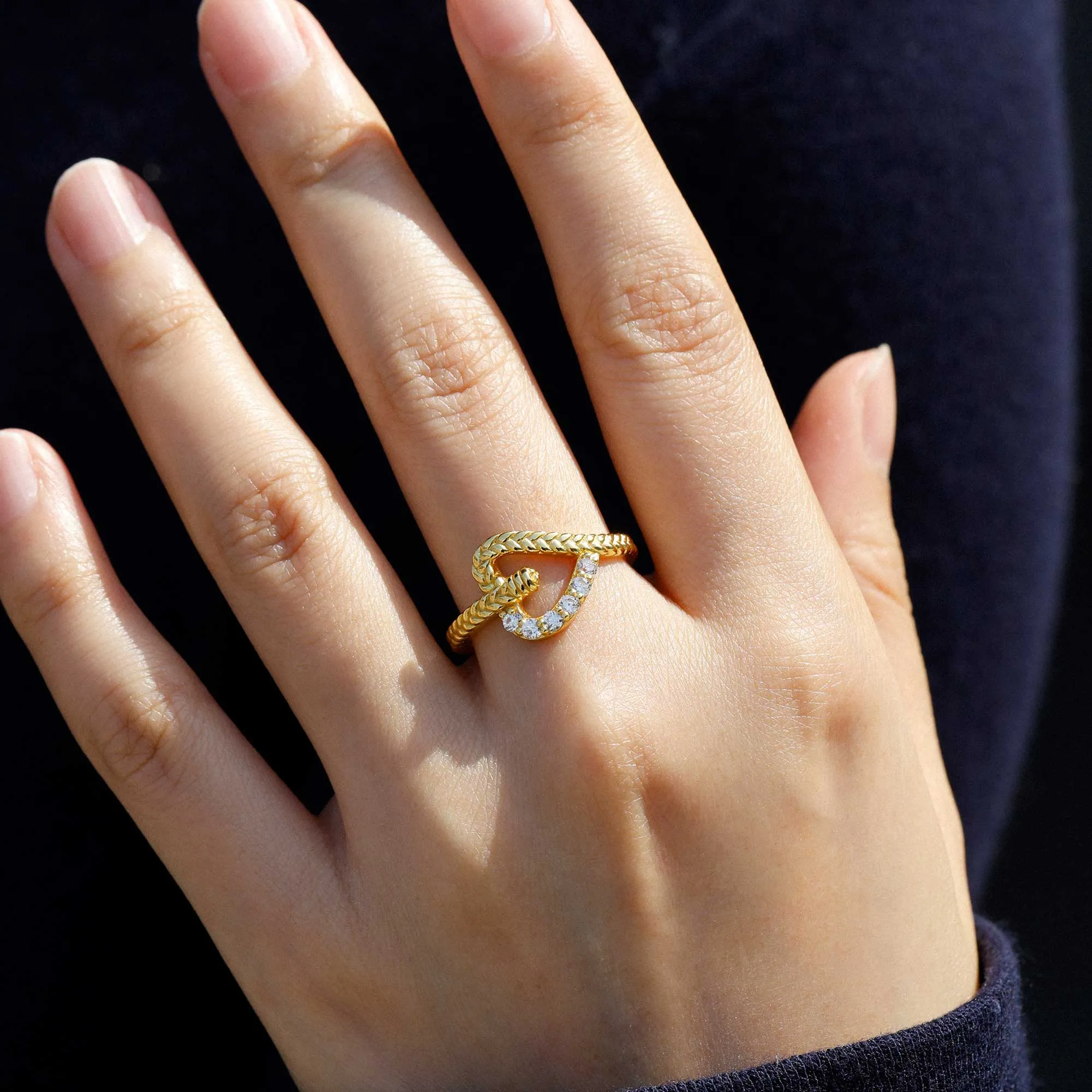 Braided Love Knot Ring sold by Vanimy Jewelry product image thumbnail 2