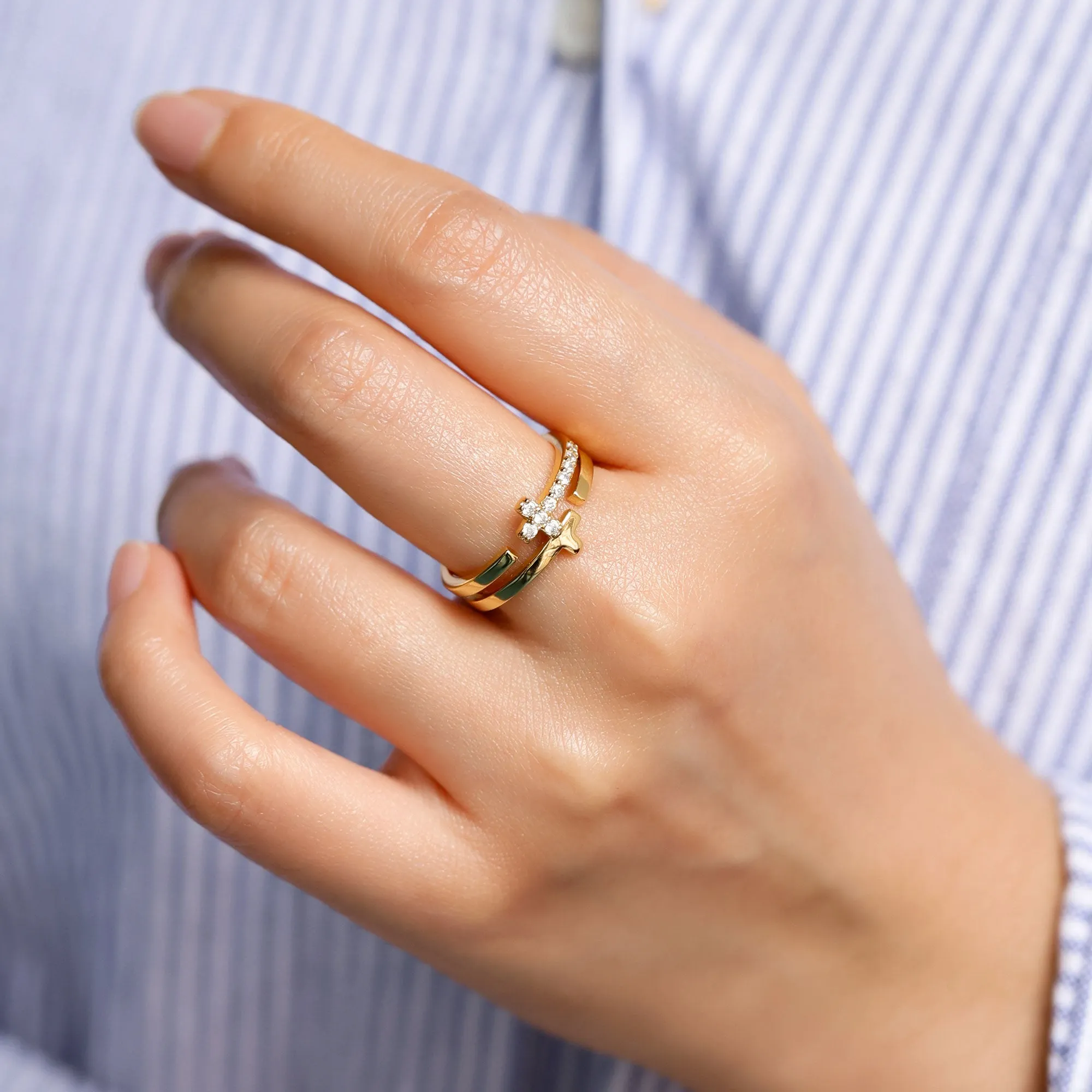 Tiered Cross Ring sold by Vanimy Jewelry product image thumbnail 2