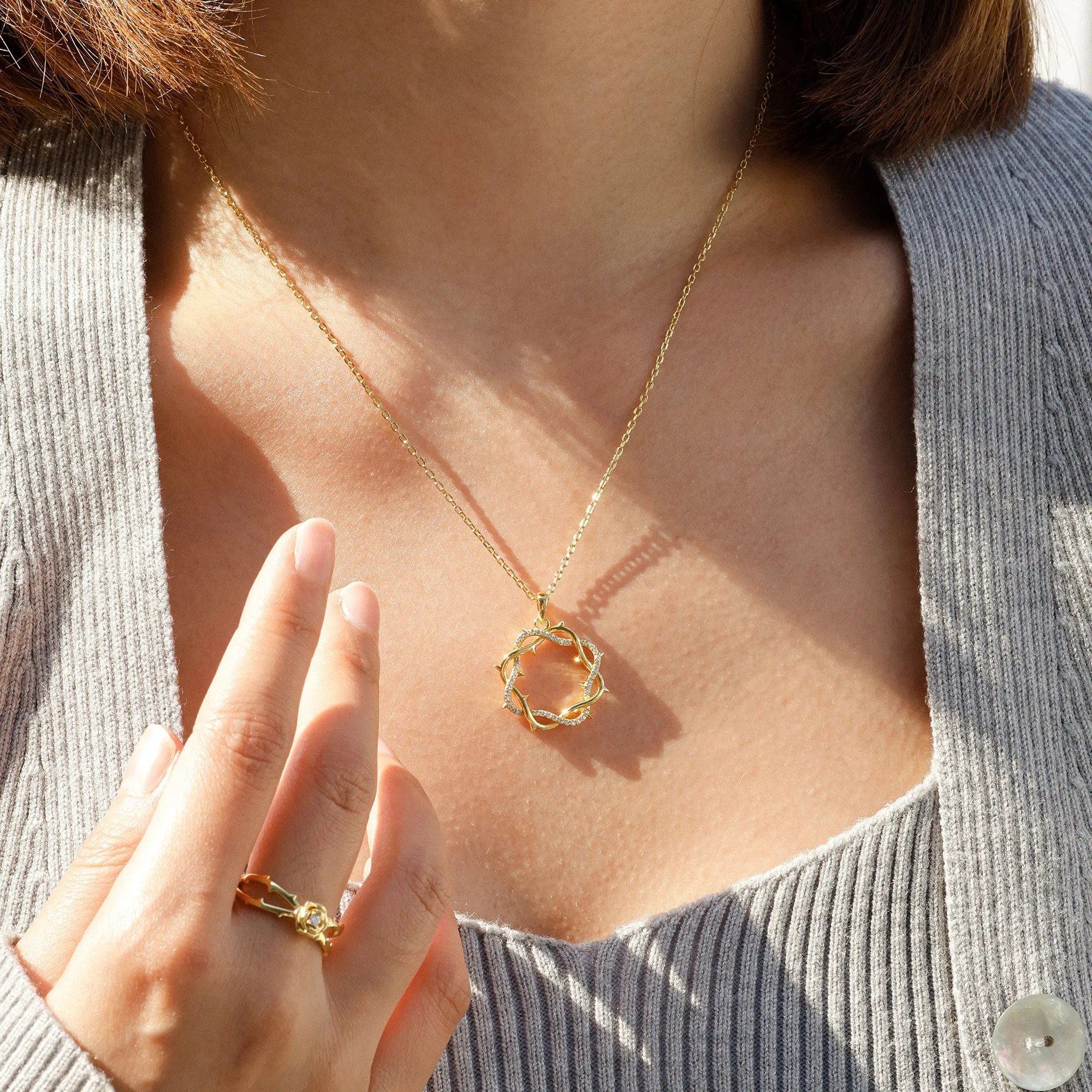 Modern Crown of Thorns Pendant Necklace sold by Vanimy Jewelry product image thumbnail 5