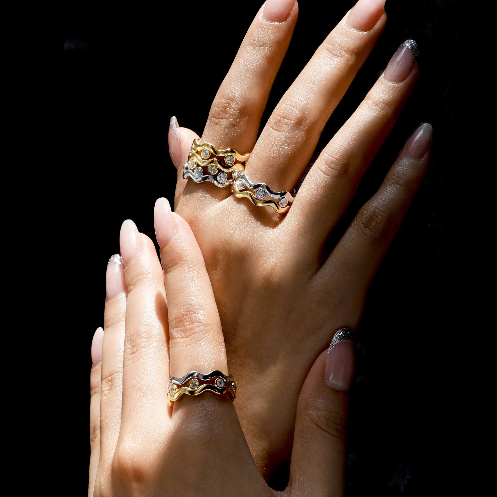 Elysian Wave Ring Set sold by Vanimy Jewelry product image thumbnail 3