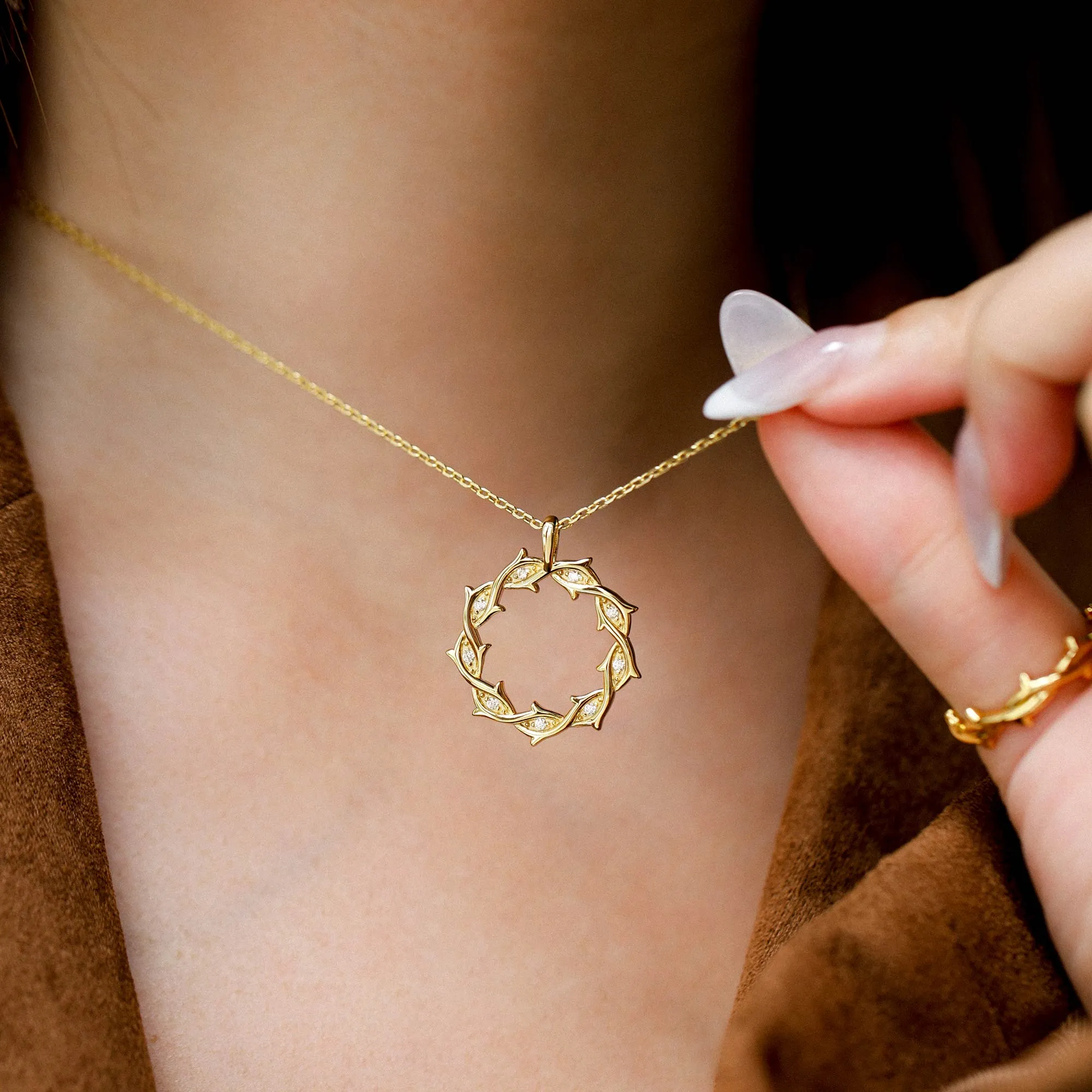 Crown of Thorns Light Necklace sold by Vanimy Jewelry product image thumbnail 2