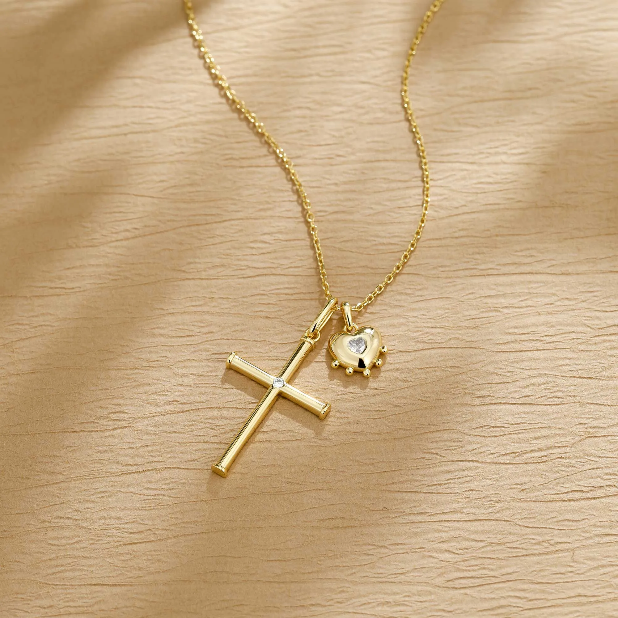 Heart of Grace Cross Necklace sold by Vanimy Jewelry product image thumbnail 3