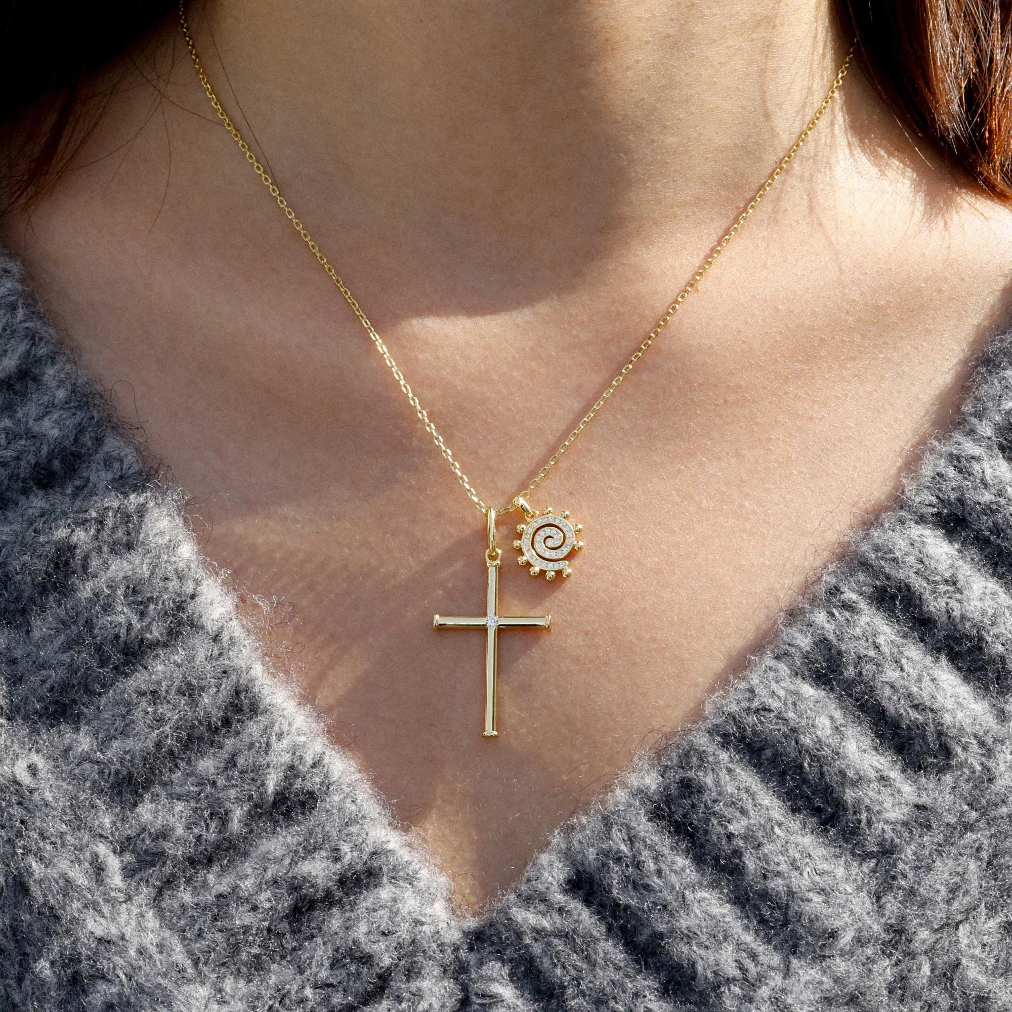 Radiant Light Cross Necklace sold by Vanimy Jewelry product image thumbnail 3