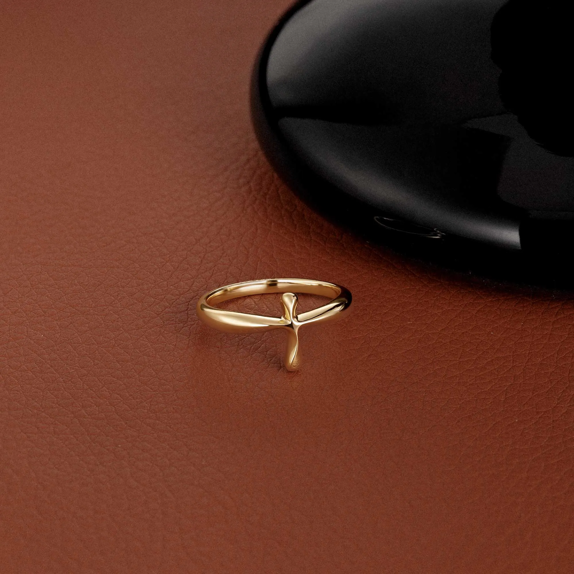 Fluid Cross Ring sold by Vanimy Jewelry product image thumbnail 3