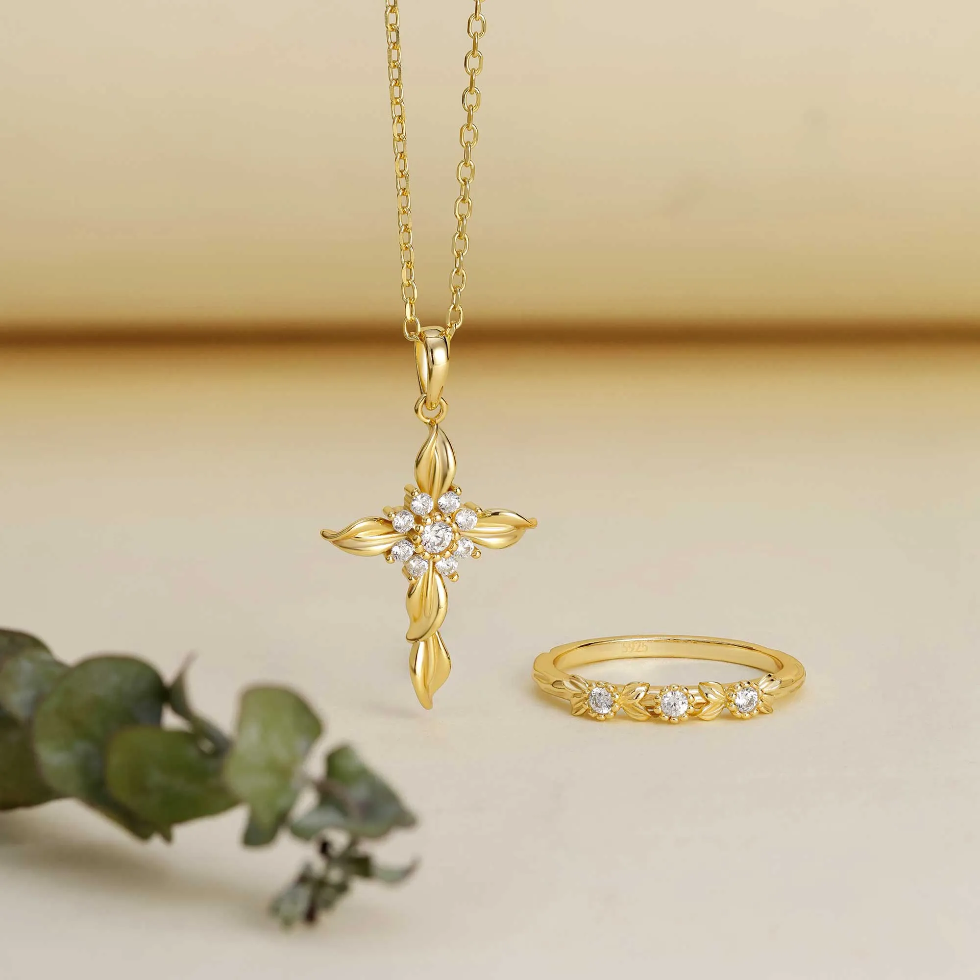 Floral Whisper Band Ring sold by Vanimy Jewelry product image thumbnail 4