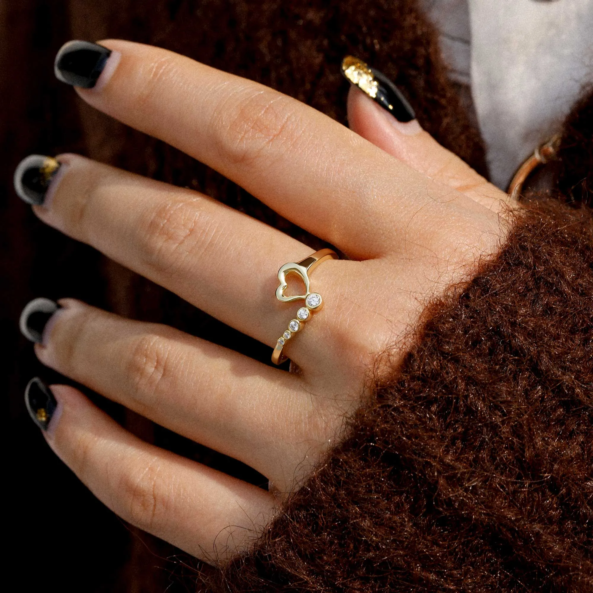 Aria Heart Ring sold by Vanimy Jewelry product image thumbnail 2