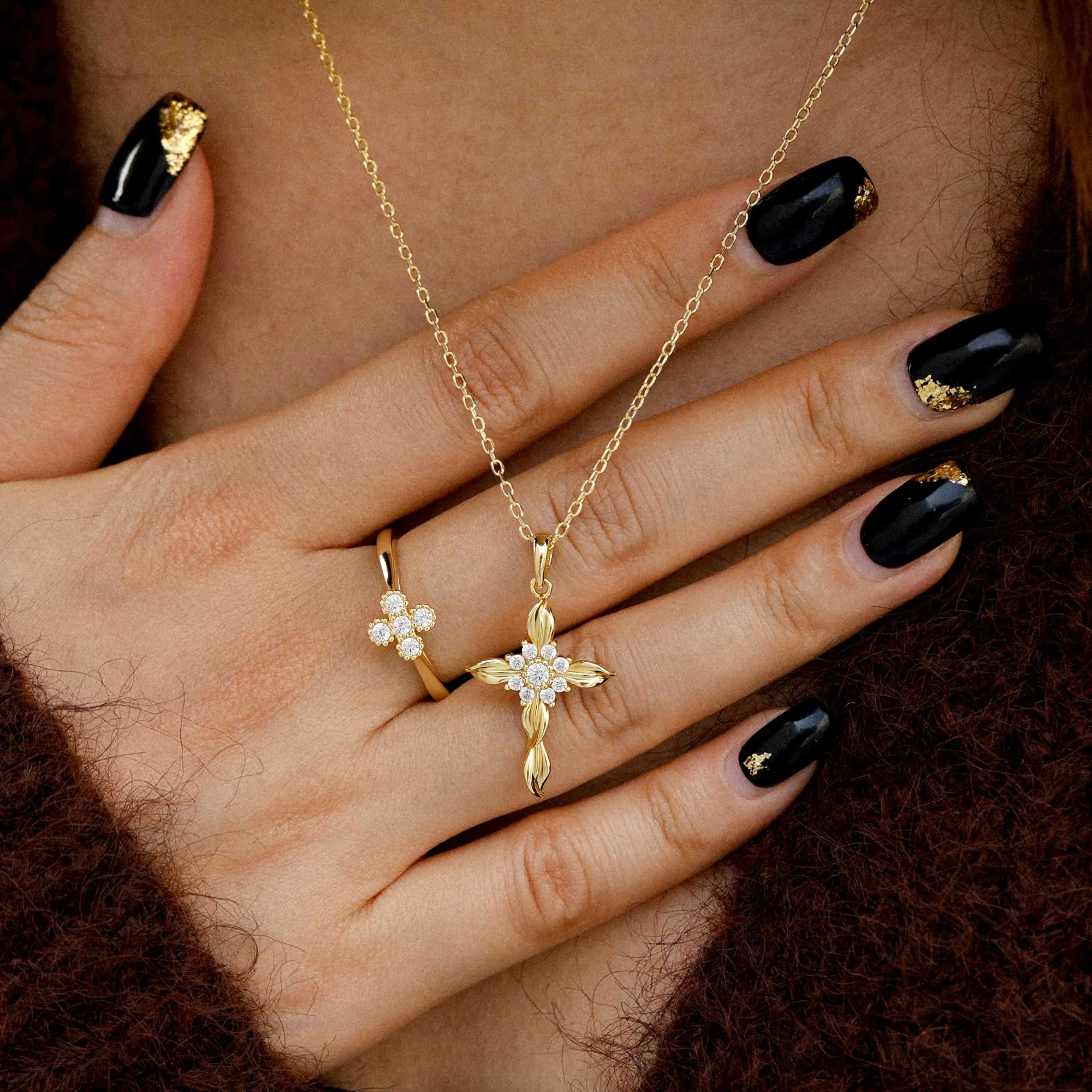 Bloom Cross Ring sold by Vanimy Jewelry product image thumbnail 5