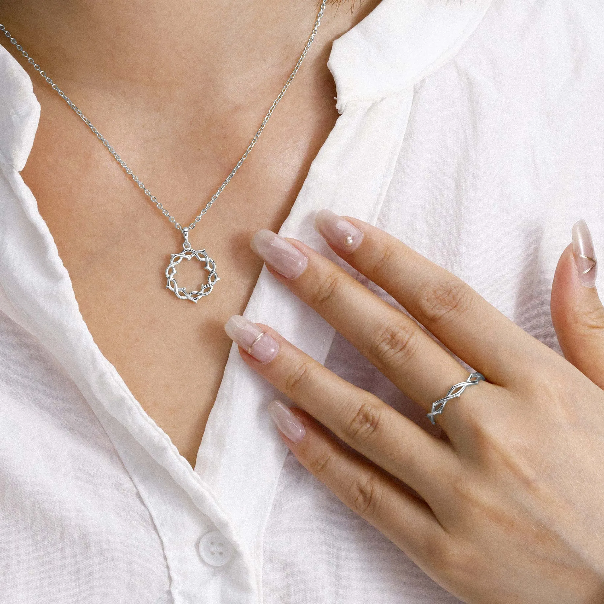 Solid Gold Crown of Thorns Band sold by Vanimy Jewelry product image thumbnail 5