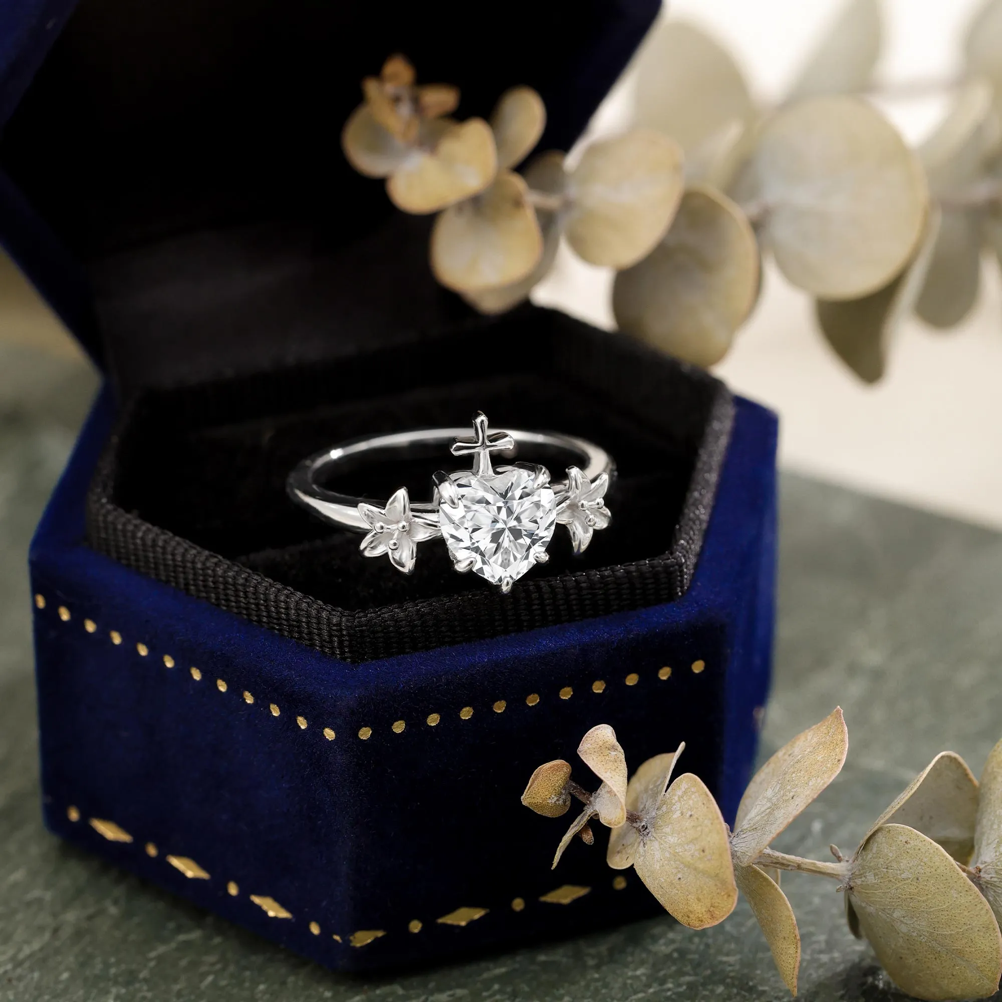 Lily Heart Cross White Topaz Ring sold by Vanimy Jewelry product image thumbnail 5