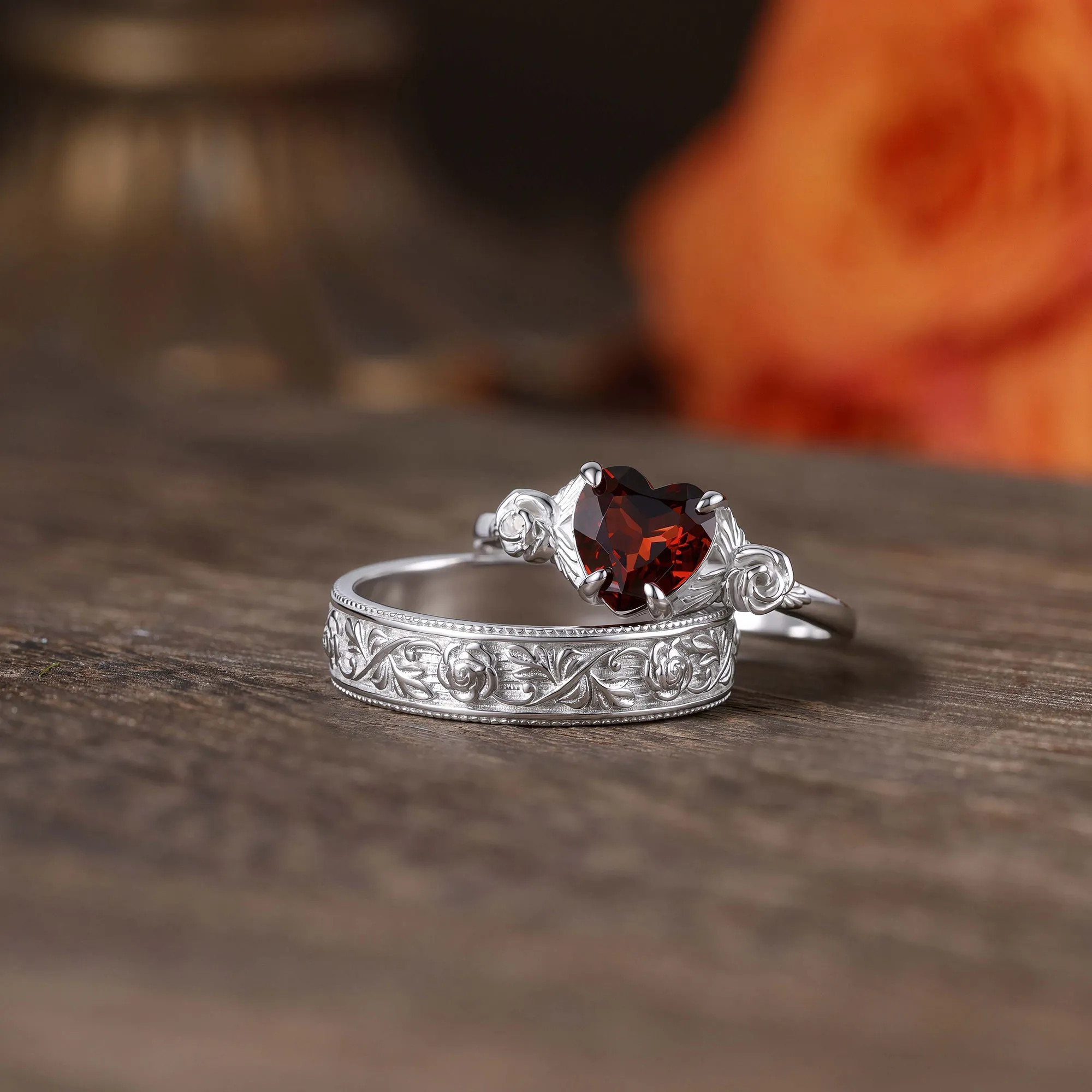 Rosera Vine Filigree Band Ring sold by Vanimy Jewelry product image thumbnail 5