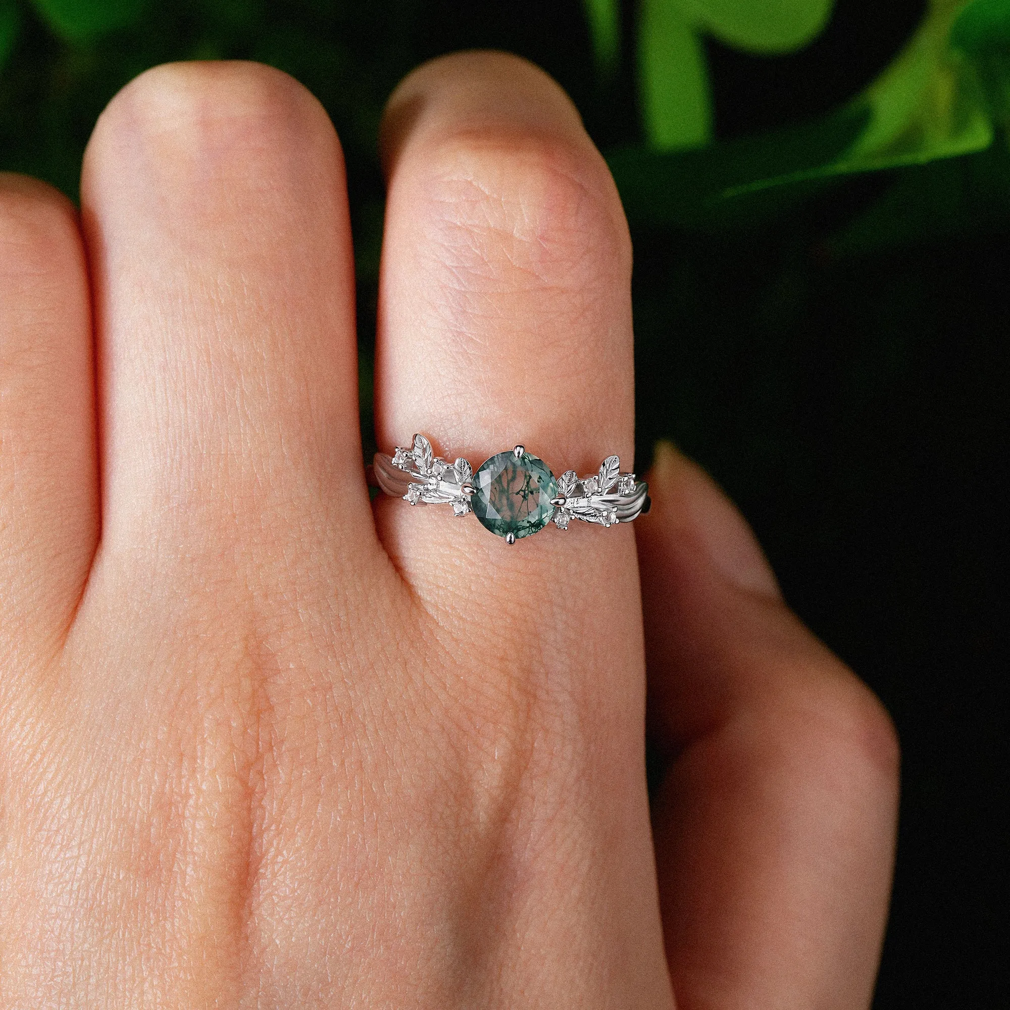 Sylvara Leaf Moss Agate Ring sold by Vanimy Jewelry product image thumbnail 3