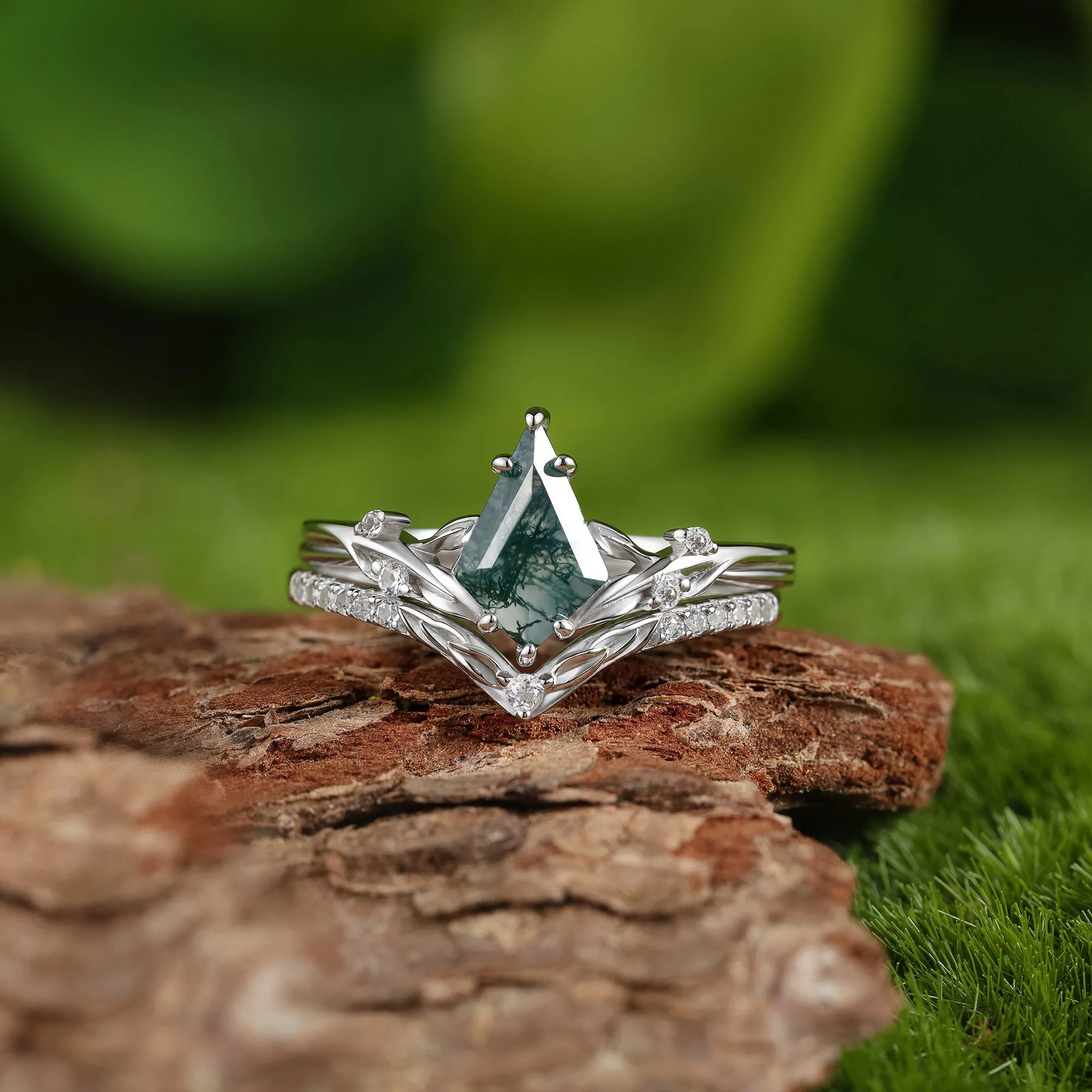 Leaf Kite Moss Agate Ring sold by Vanimy Jewelry product image thumbnail 2