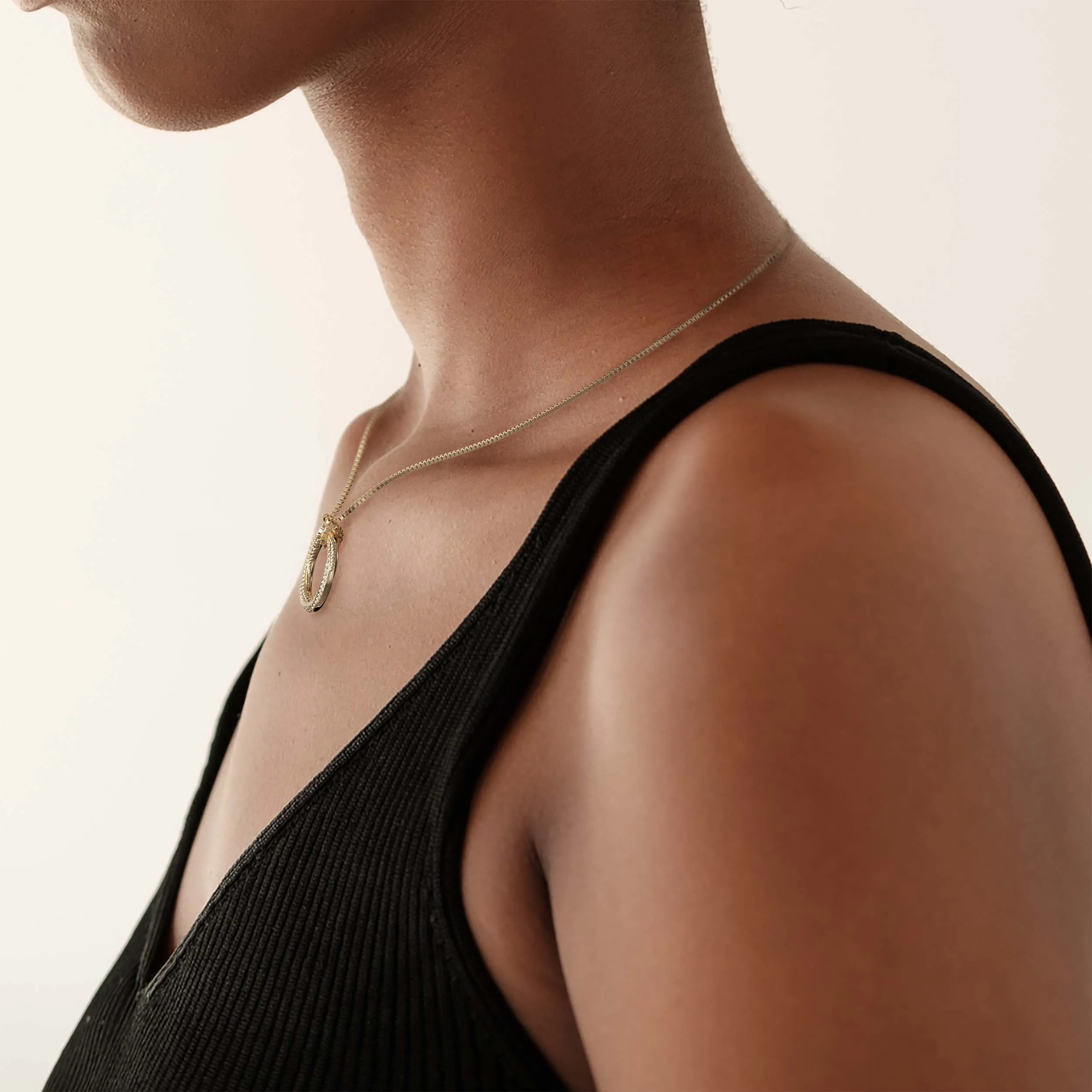 Be With You Circle Necklace sold by Vanimy Jewelry product image thumbnail 3