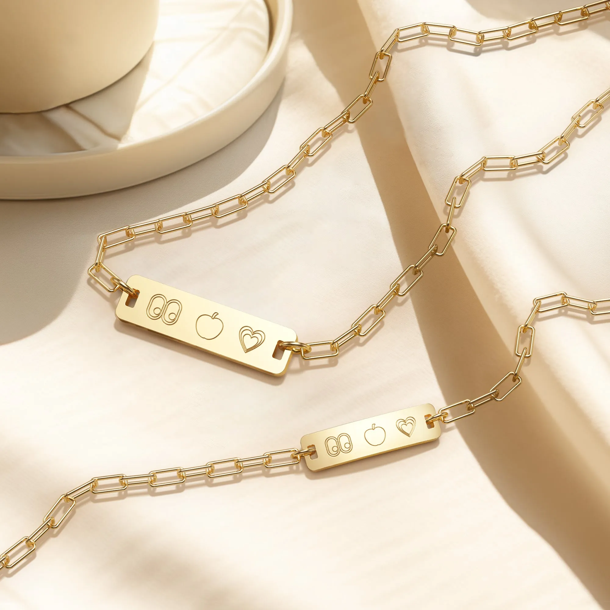 Apple of My Eye Emoji Necklace sold by Vanimy Jewelry product image thumbnail 5