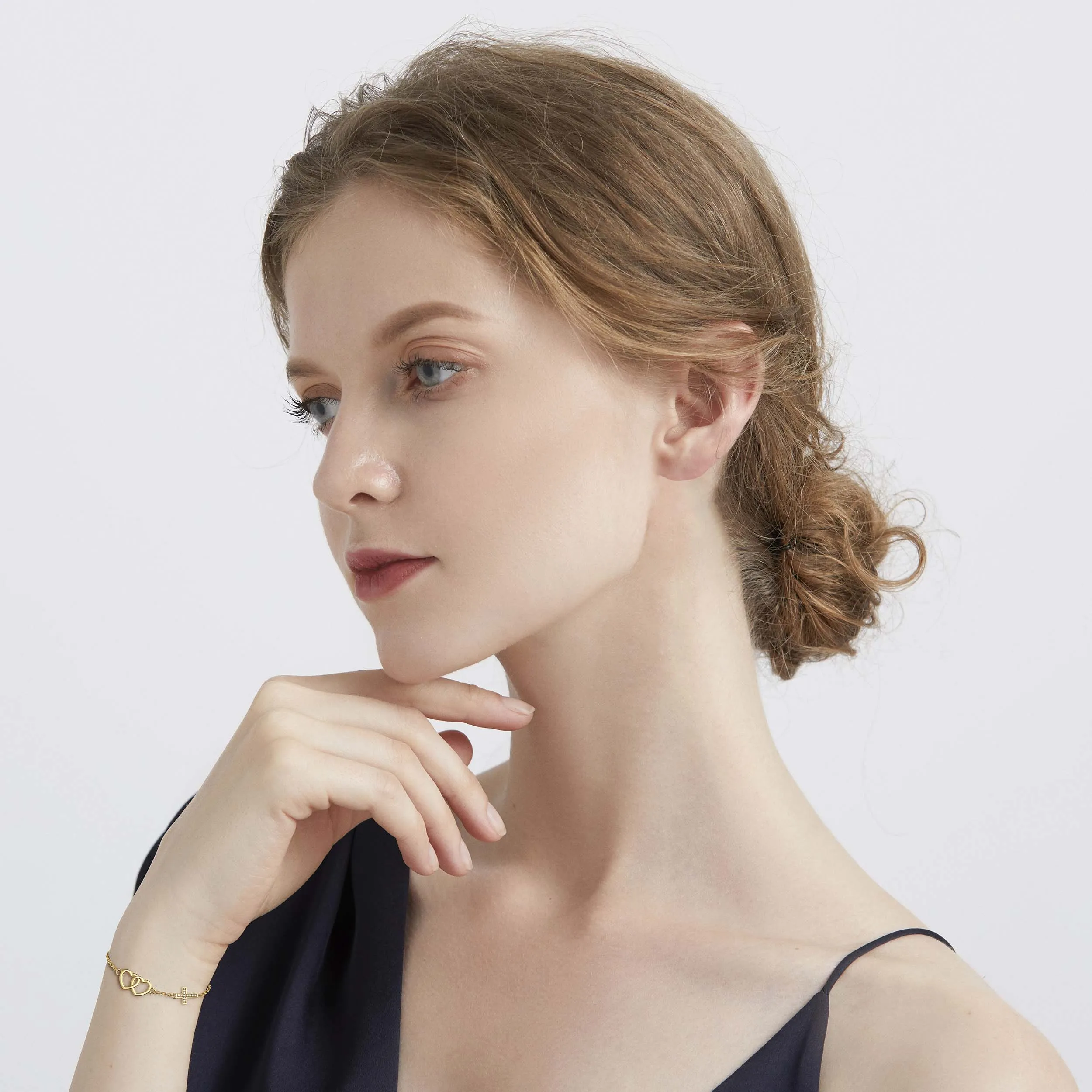 Interlocking Heart to Heart Bracelet sold by Vanimy Jewelry product image thumbnail 3