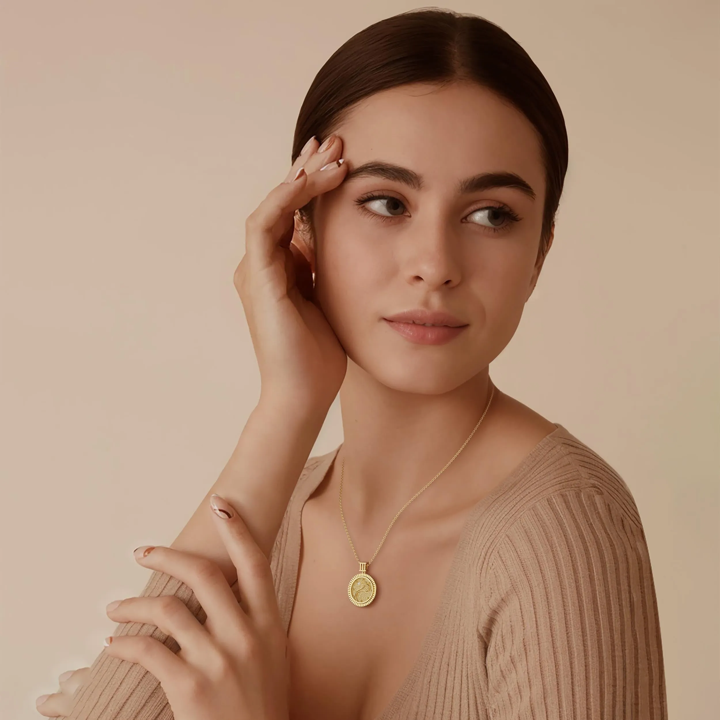 Promised Land Strength & Bravery Coin Medallion Necklace sold by Vanimy Jewelry product image thumbnail 4