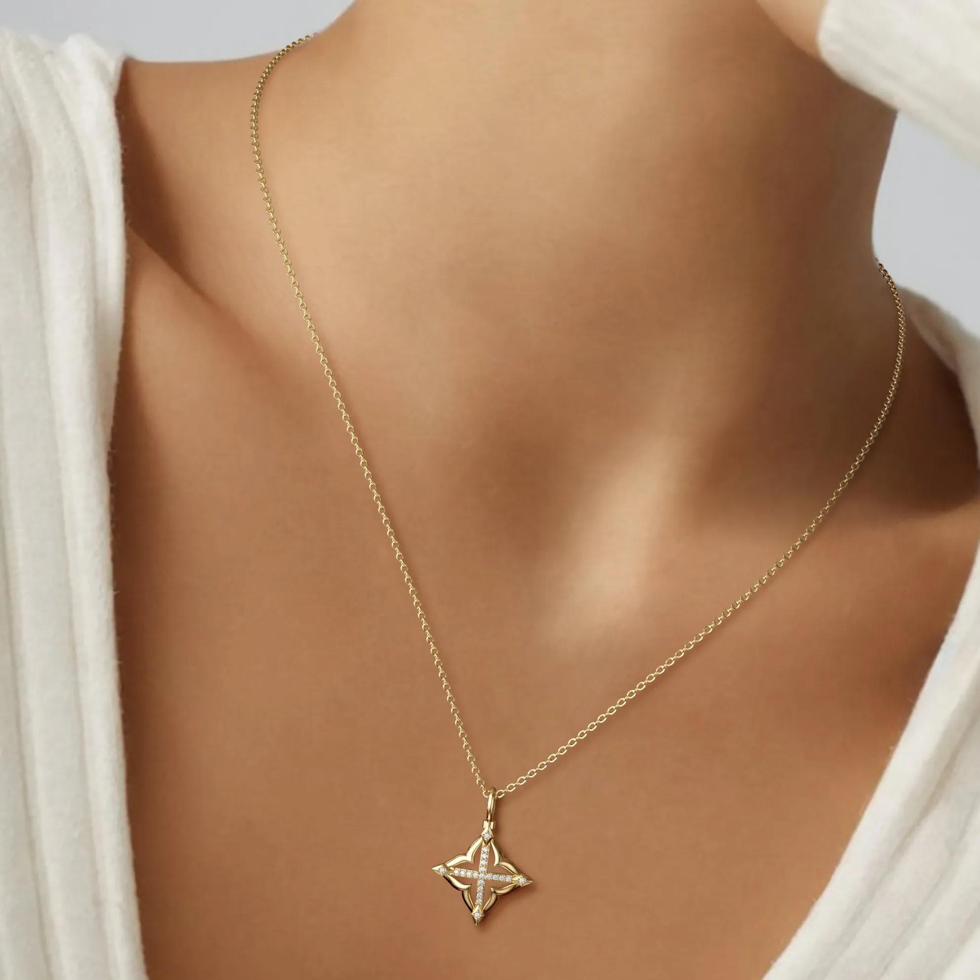 Lucky Four-Leaf Clover Cross Amulet Pendant Necklace sold by Vanimy Jewelry product image thumbnail 3