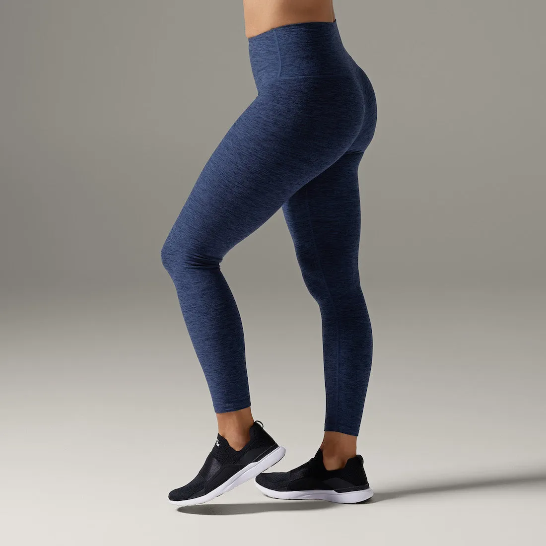 TaviCloud High Waisted 7/8 Leggings sold by Tavi Active