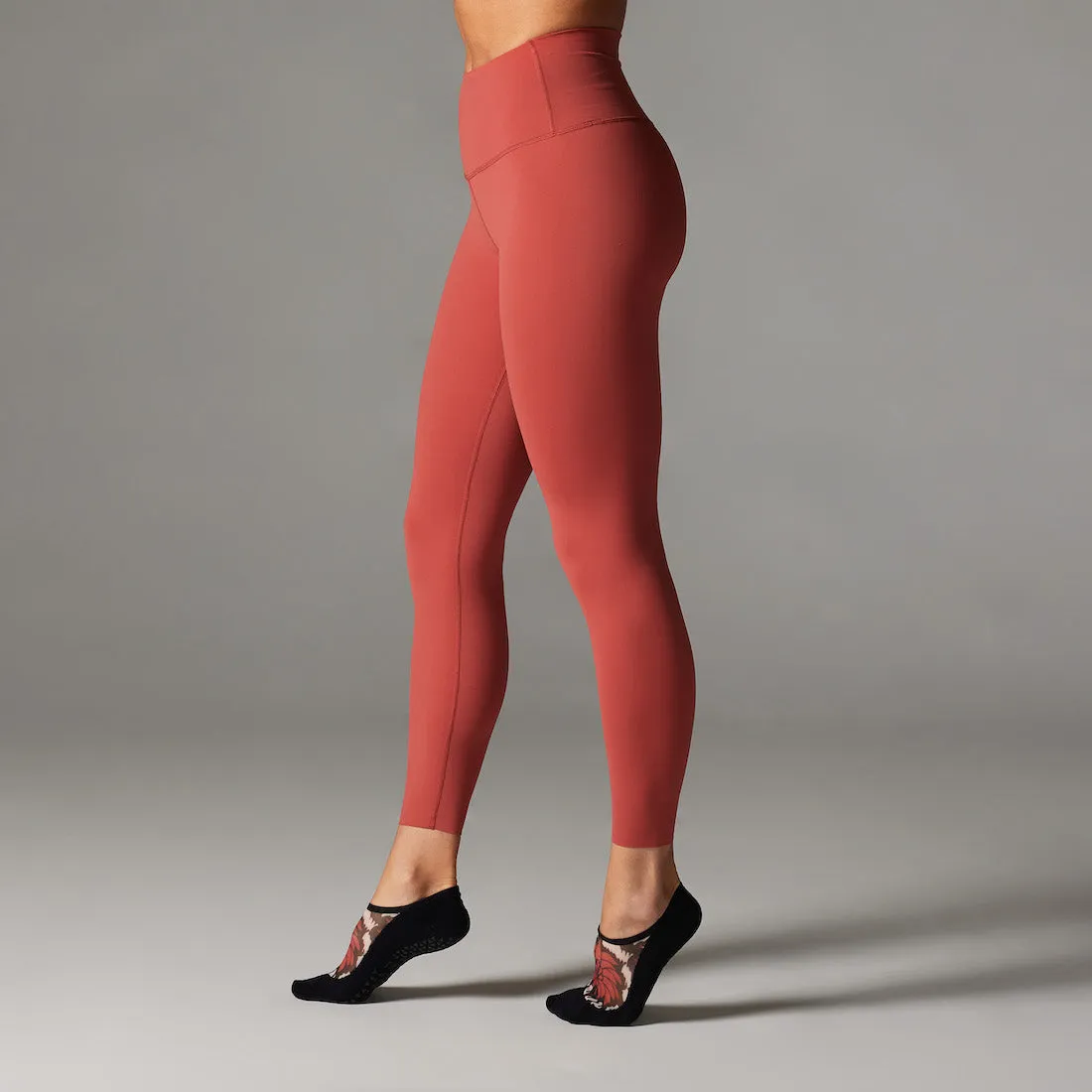 TaviSculpt® High Waisted 7/8 Leggings sold by Tavi Active product image thumbnail 4