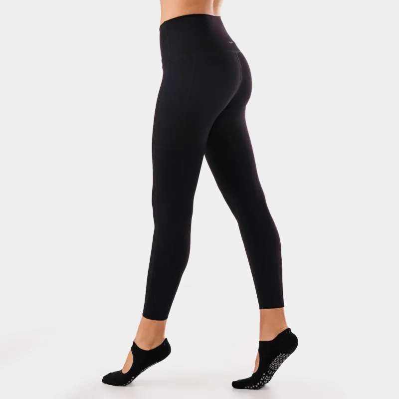 TaviSculpt® High Waisted Pocket 7/8 Leggings made by Tavi Active