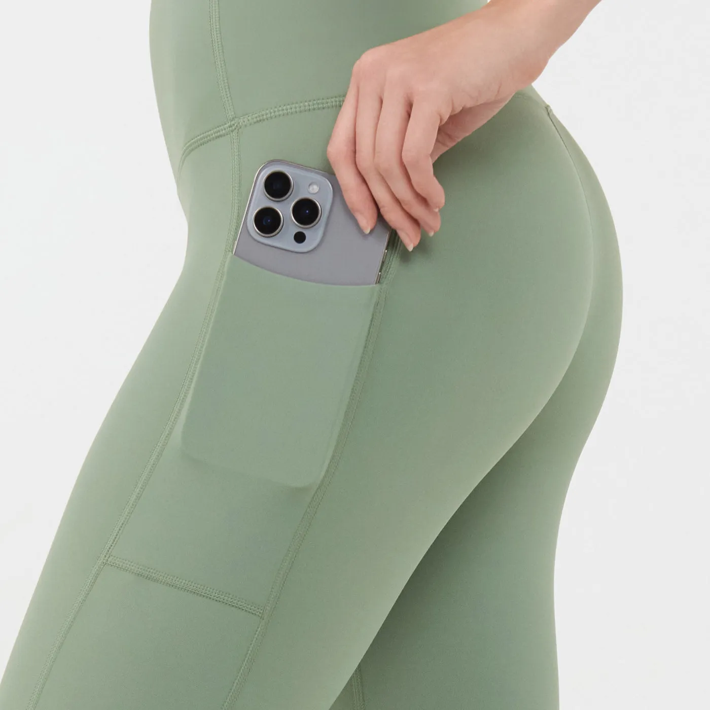 TaviSculpt® High Waisted 7/8 Pocket Leggings sold by Tavi Active product image thumbnail 5