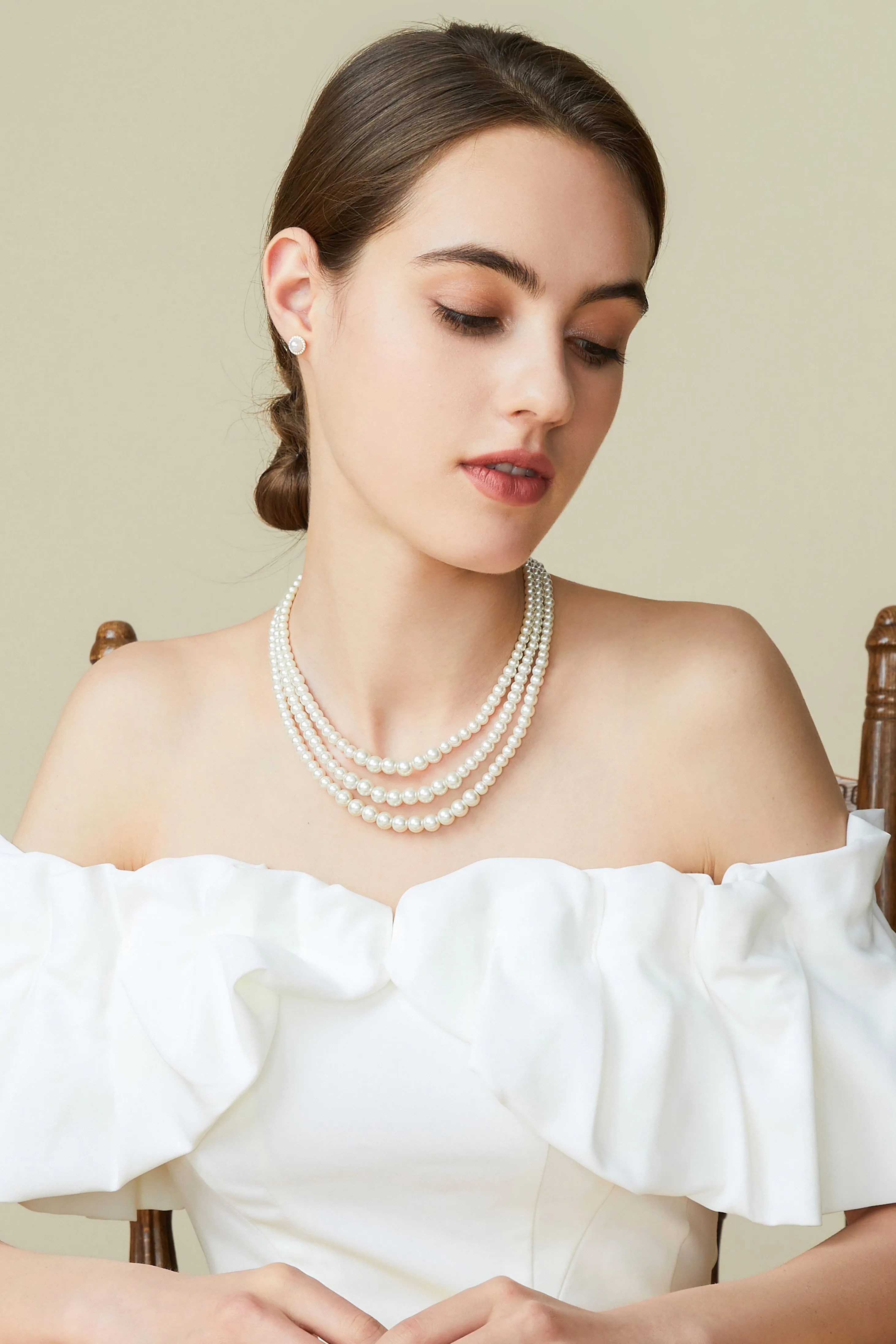 Remarkable Multi Strand Pearl Necklace sold by BABEYOND product image thumbnail 3