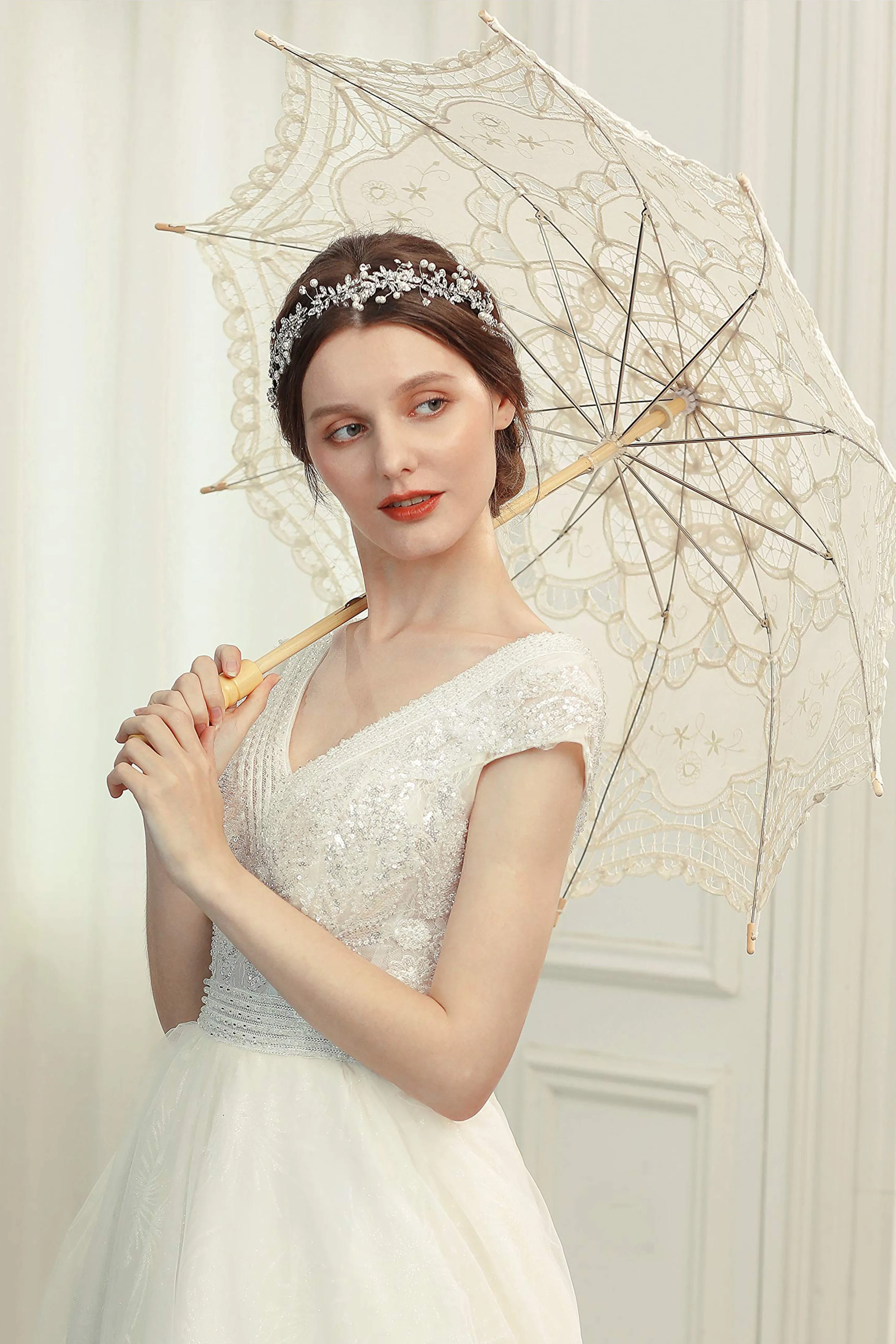 1920s Vintage Lace Umbrella Parasol sold by BABEYOND product image thumbnail 2