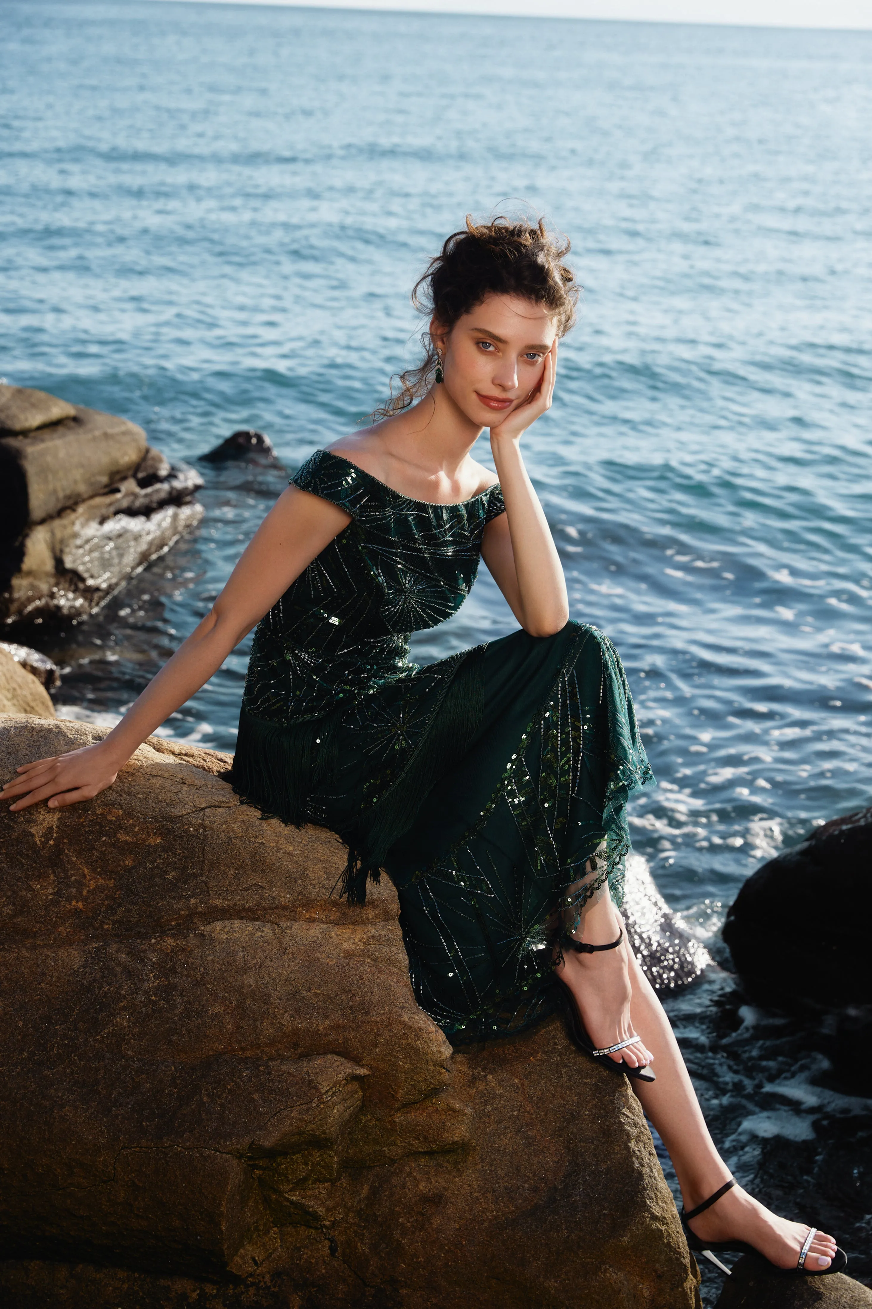 Geometric Embroidery Single Shoulder Evening Gown sold by BABEYOND product image thumbnail 5