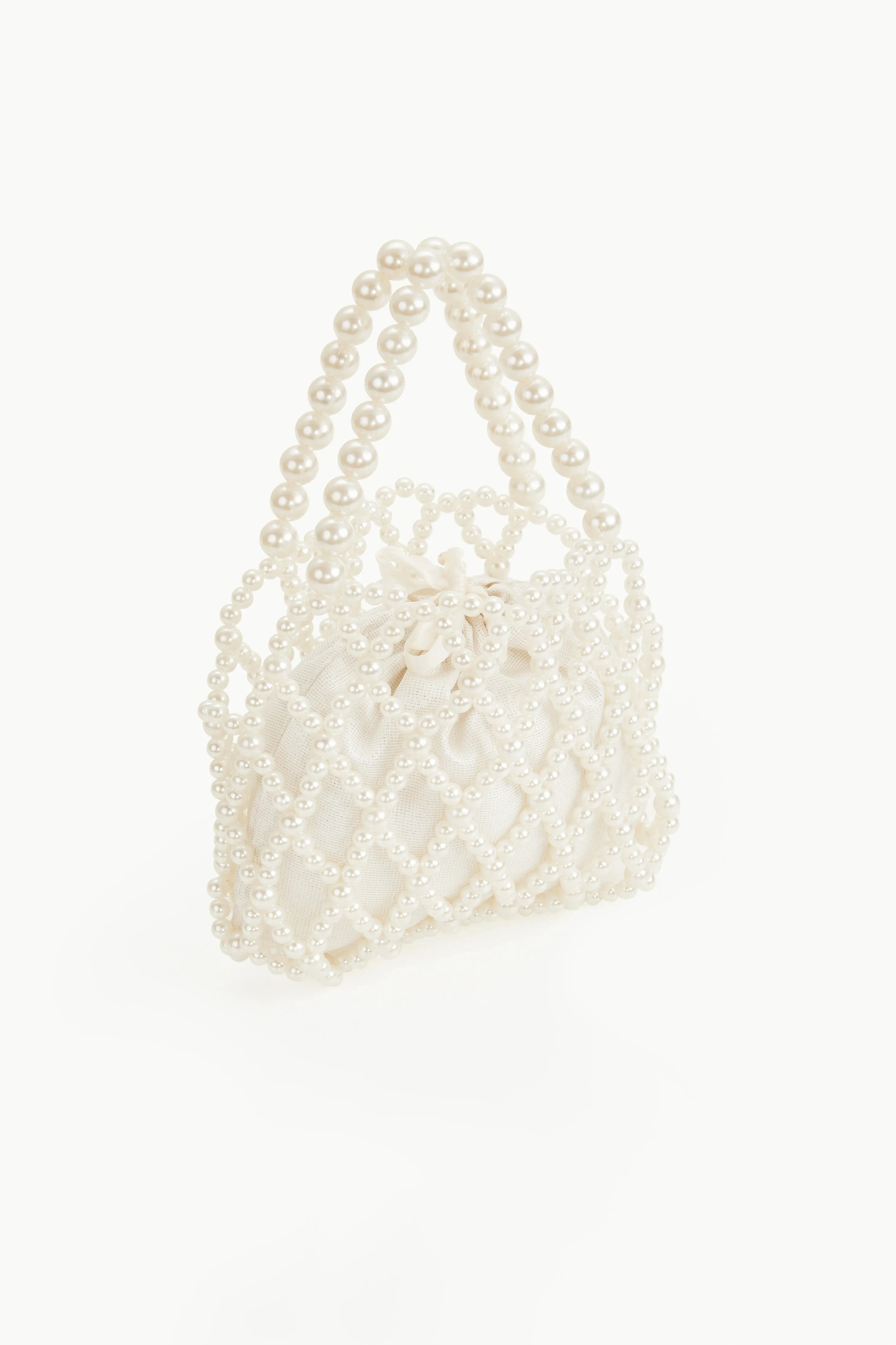 Reticulated Beaded Pearl Bucket Purse sold by BABEYOND product image thumbnail 2