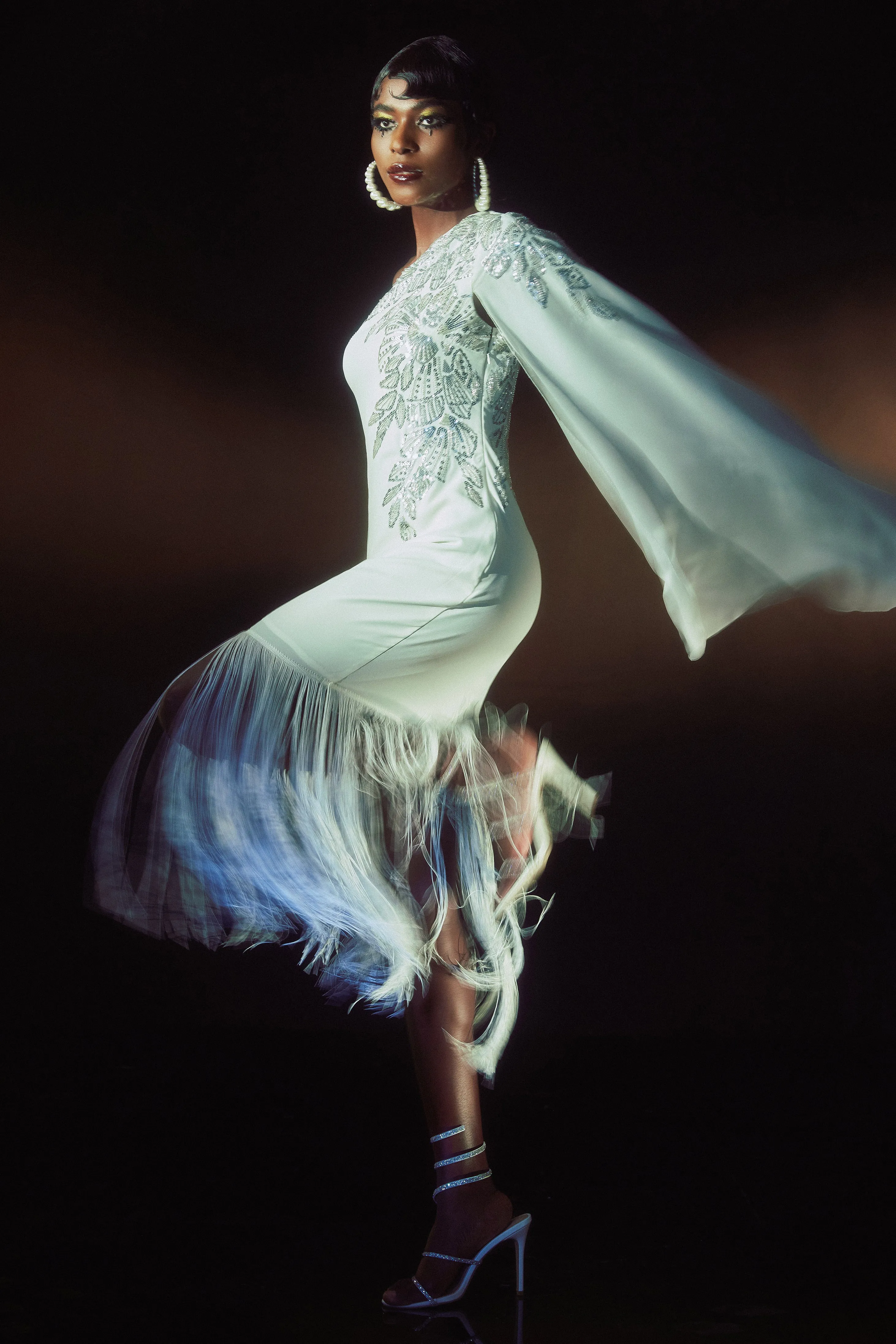 The Story of an Awakening Fringe Crepe Evening Gown sold by BABEYOND product image thumbnail 5