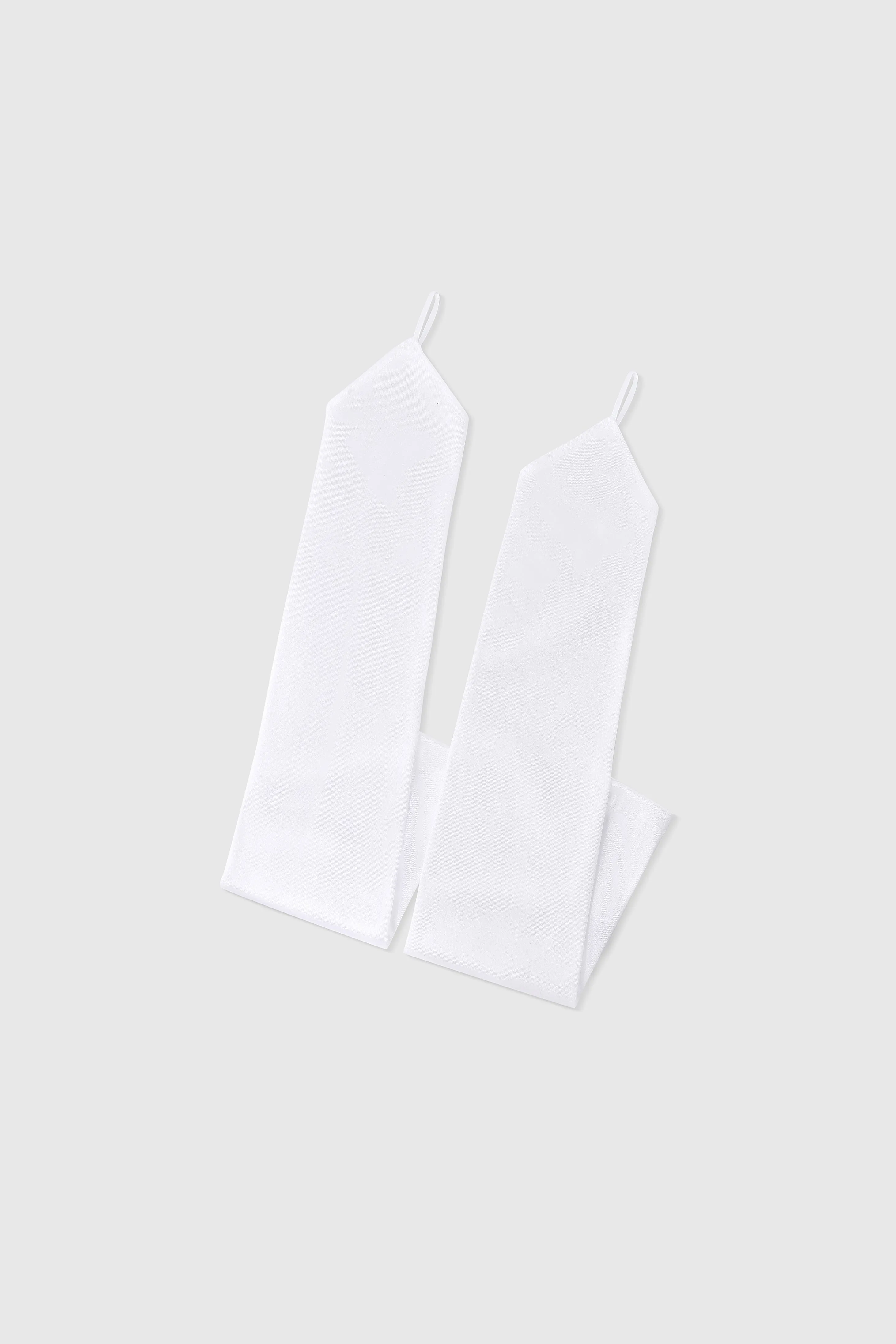 19'' Finger Loop Satin Stretchy Gloves sold by BABEYOND product image thumbnail 4