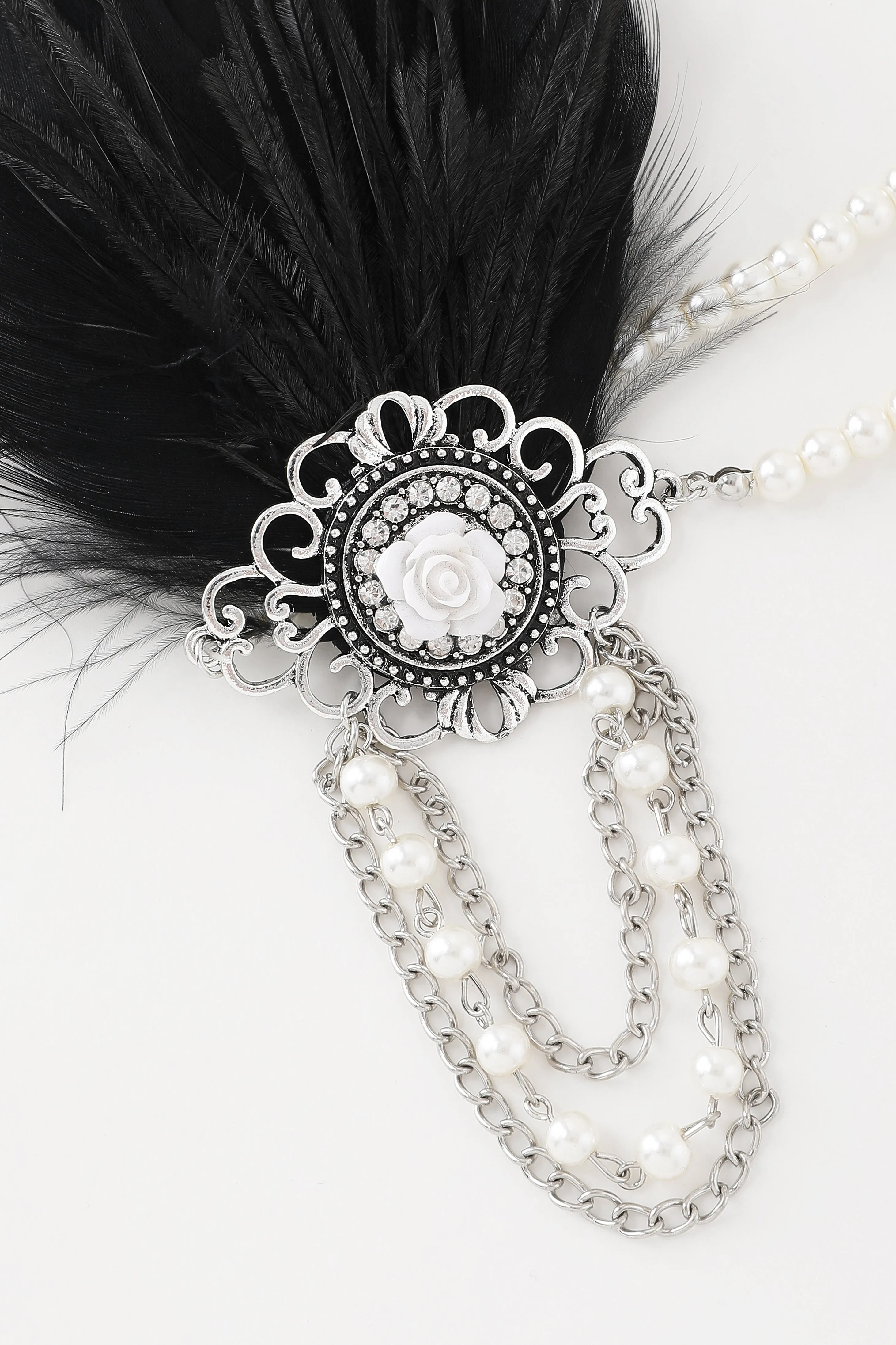 Floral Pearls Chain Feather Headband sold by BABEYOND product image thumbnail 2
