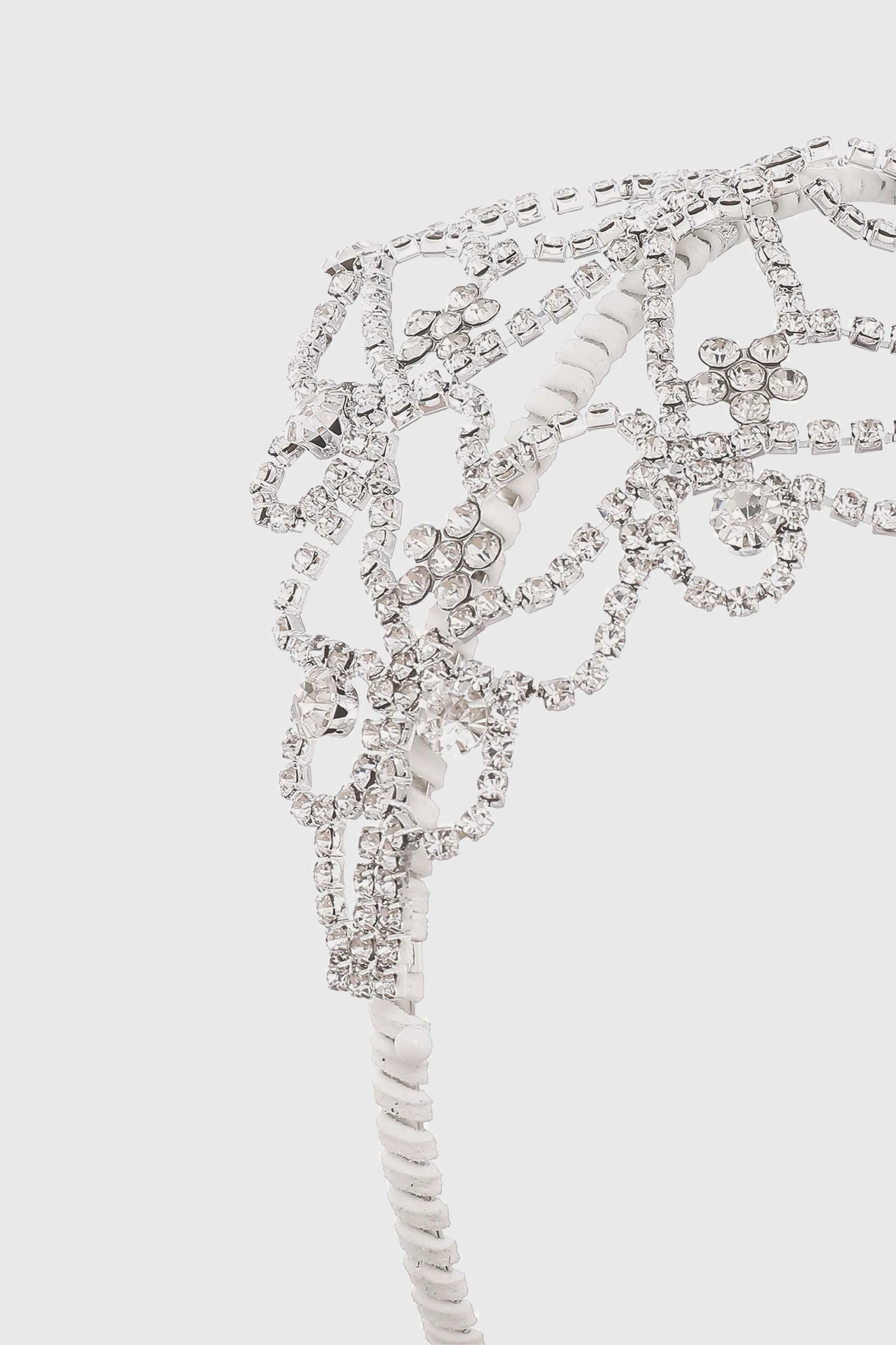 Elegant Floral Rhinestone Headband sold by BABEYOND product image thumbnail 2