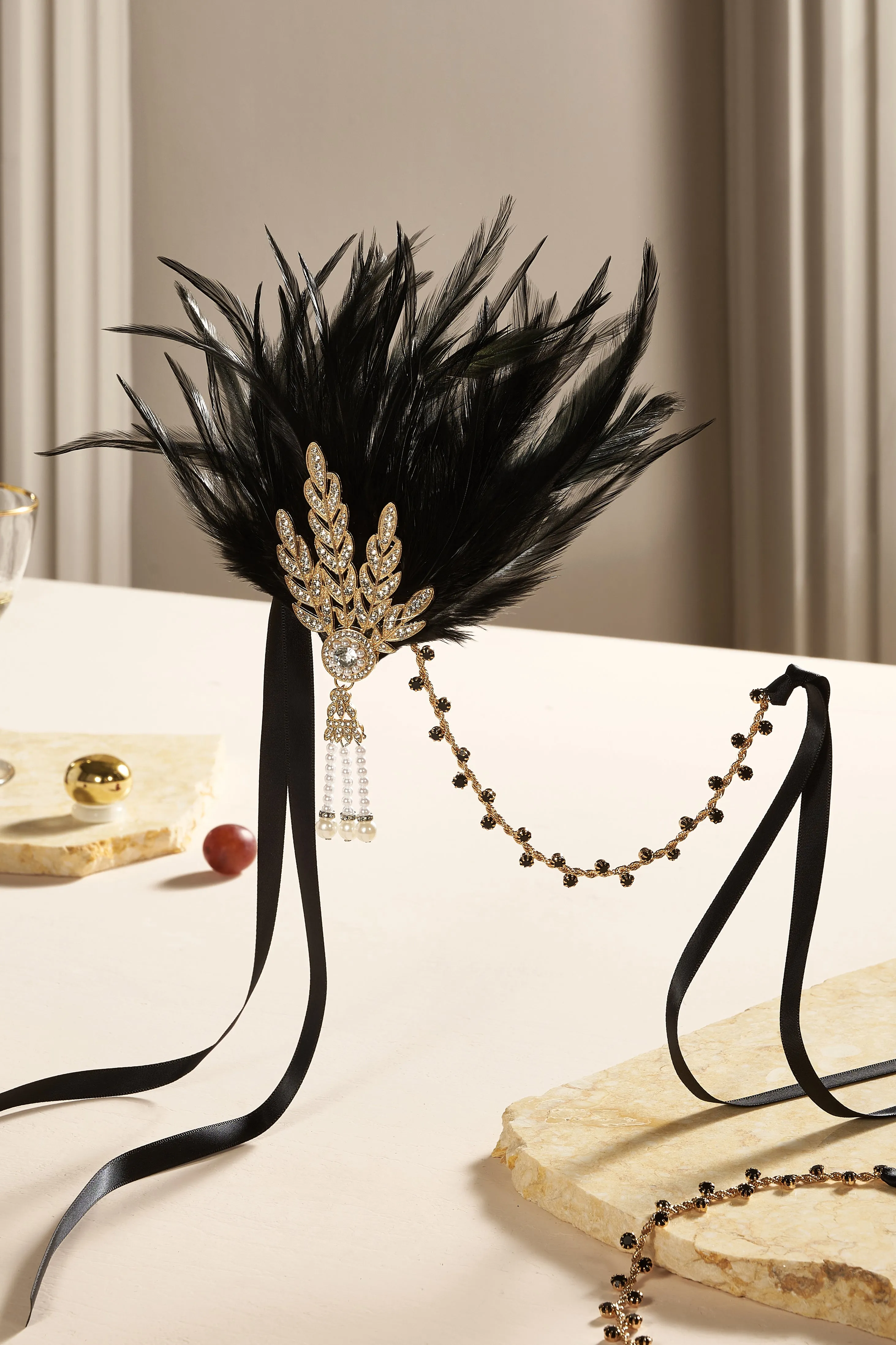 Retro Feather Gatsby Headband sold by BABEYOND product image thumbnail 5