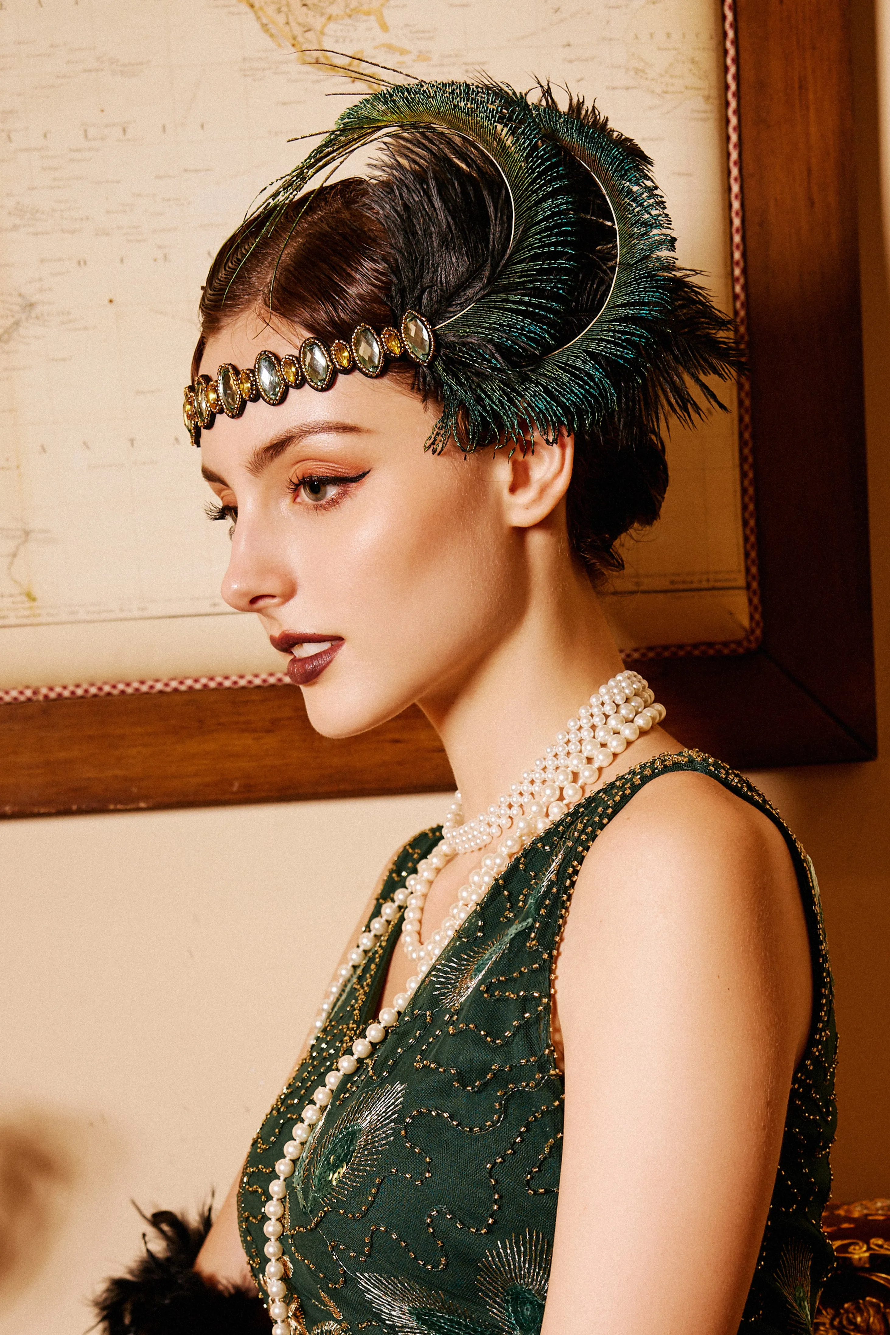 Stunning Rhinestone Peacock Headband sold by BABEYOND product image thumbnail 2